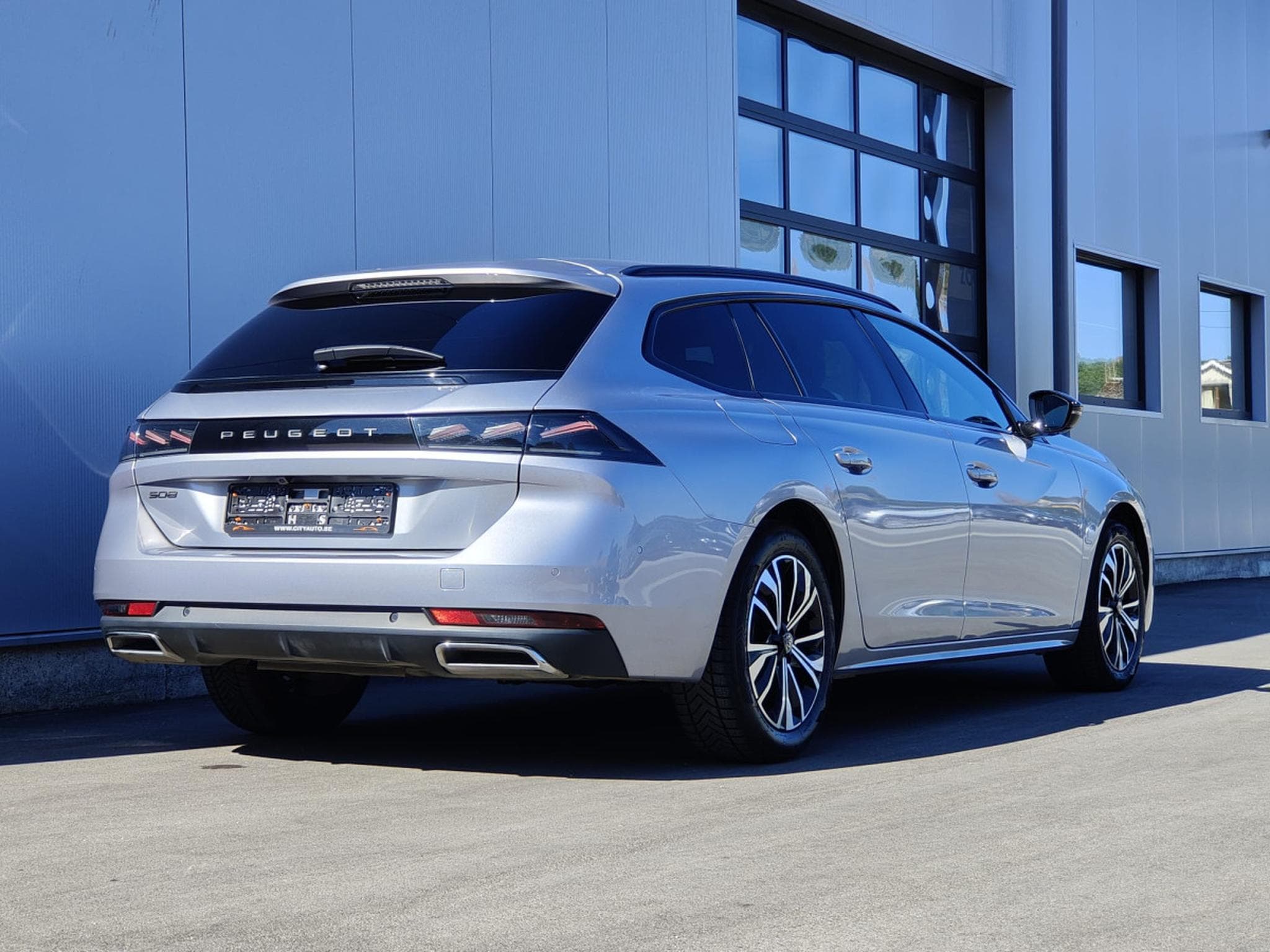 Peugeot 508 1.5 HDI ALLURE EAT8 CARPLAY CAMERA 360 PHARES LED (2024) - Photo 23