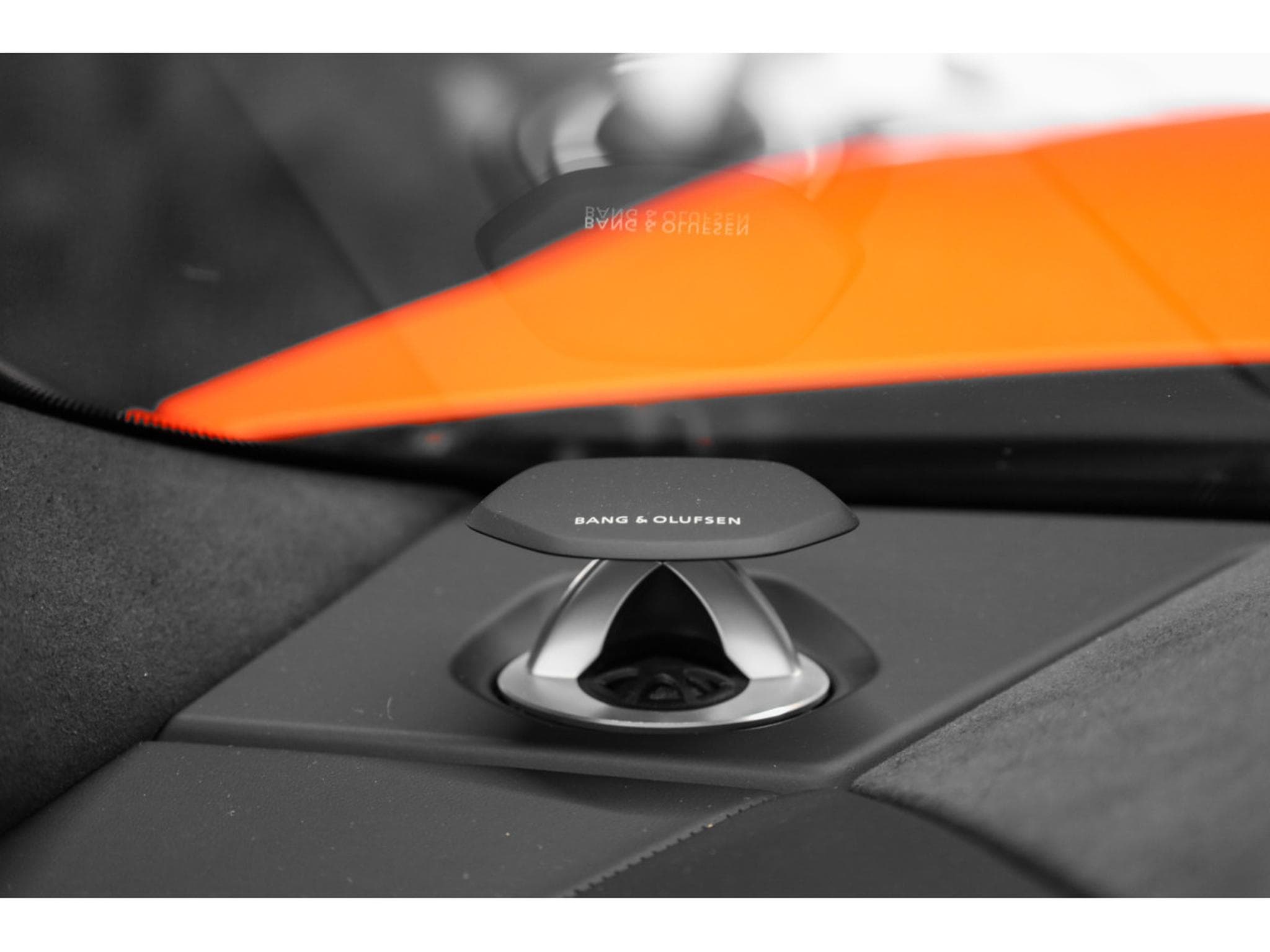 Lamborghini Urus SE - ARANCIO EGON (2025) - Photo 10