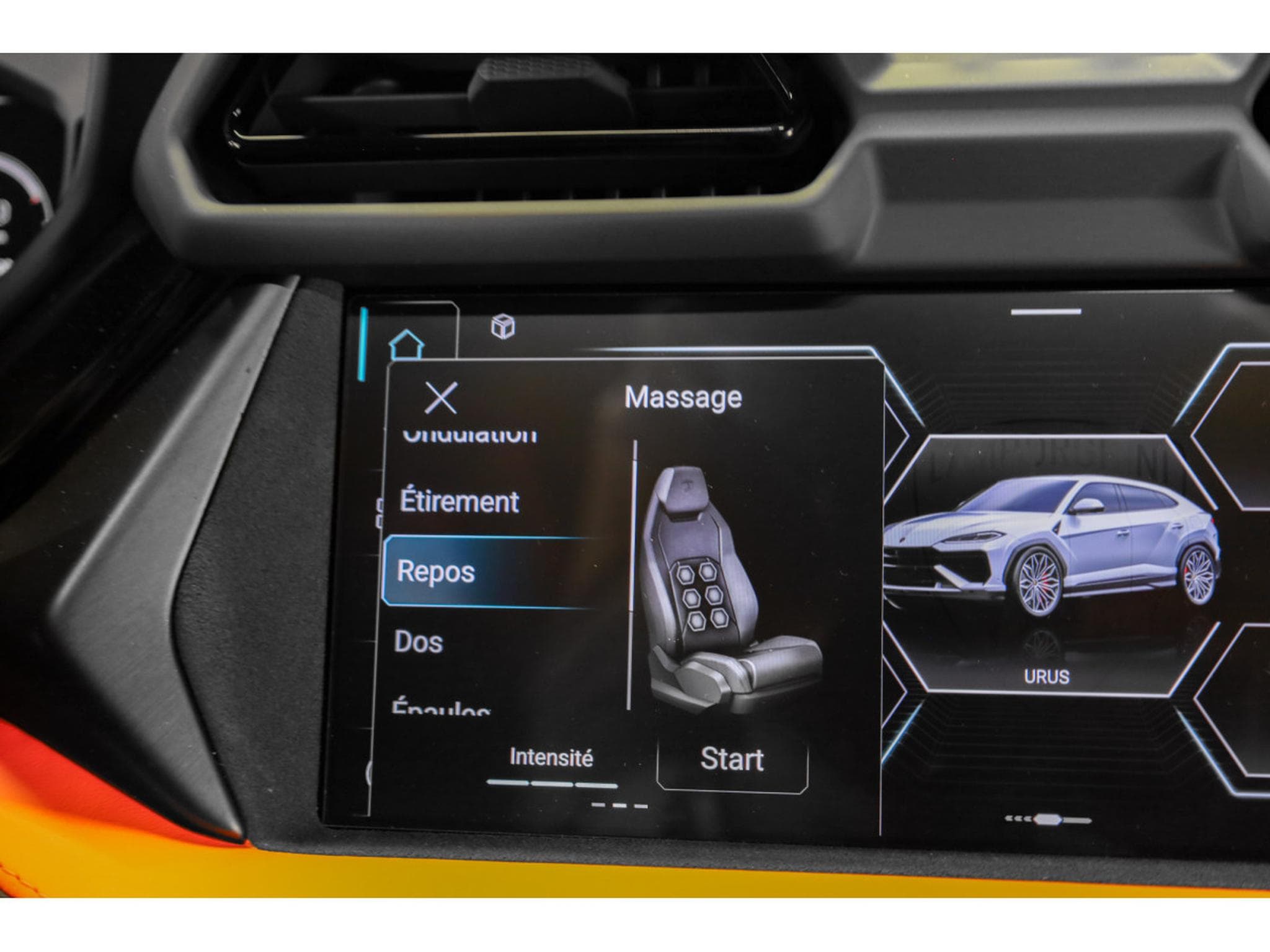 Lamborghini Urus SE - ARANCIO EGON (2025) - Photo 20