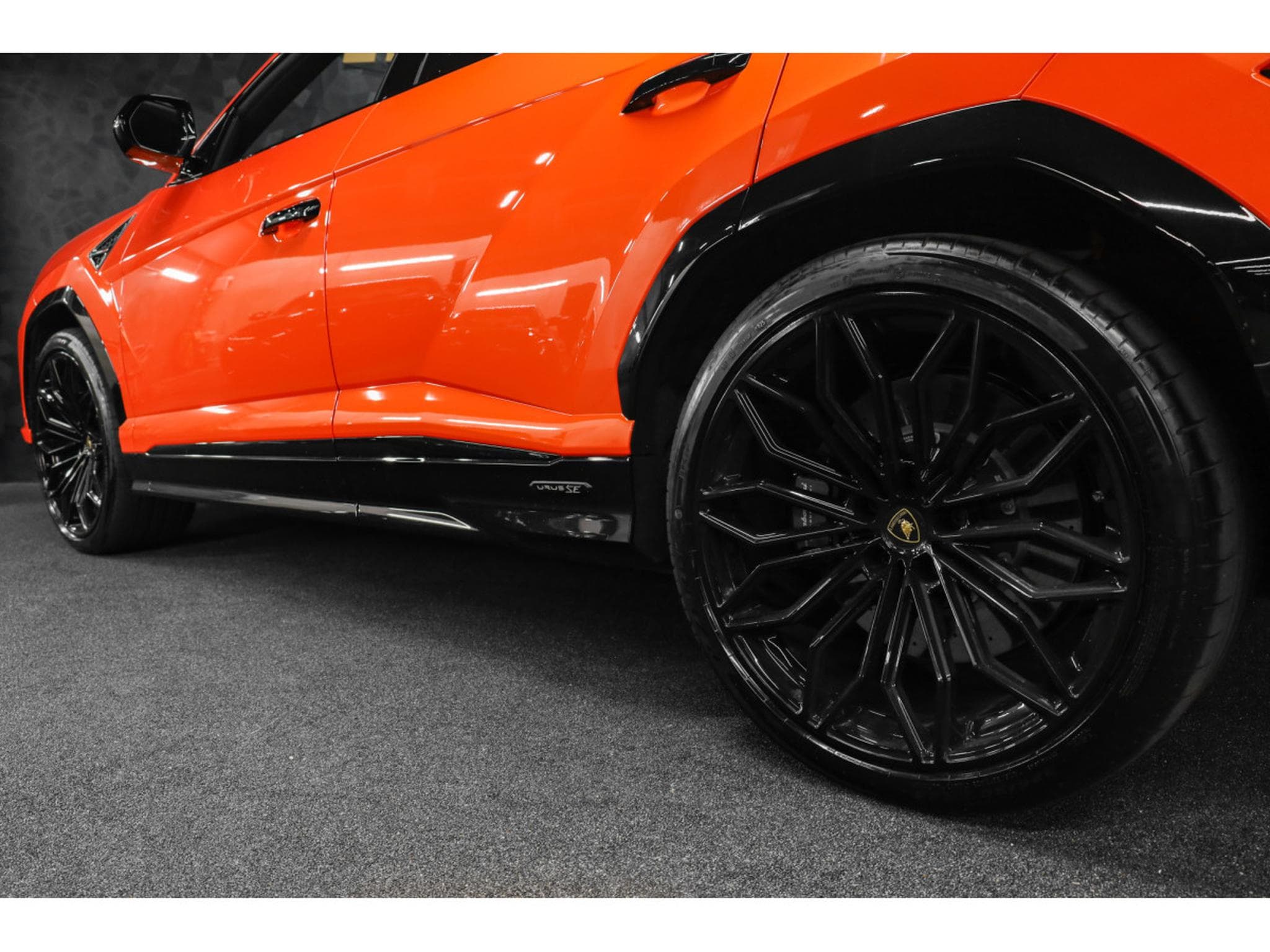 Lamborghini Urus SE - ARANCIO EGON (2025) - Photo 24