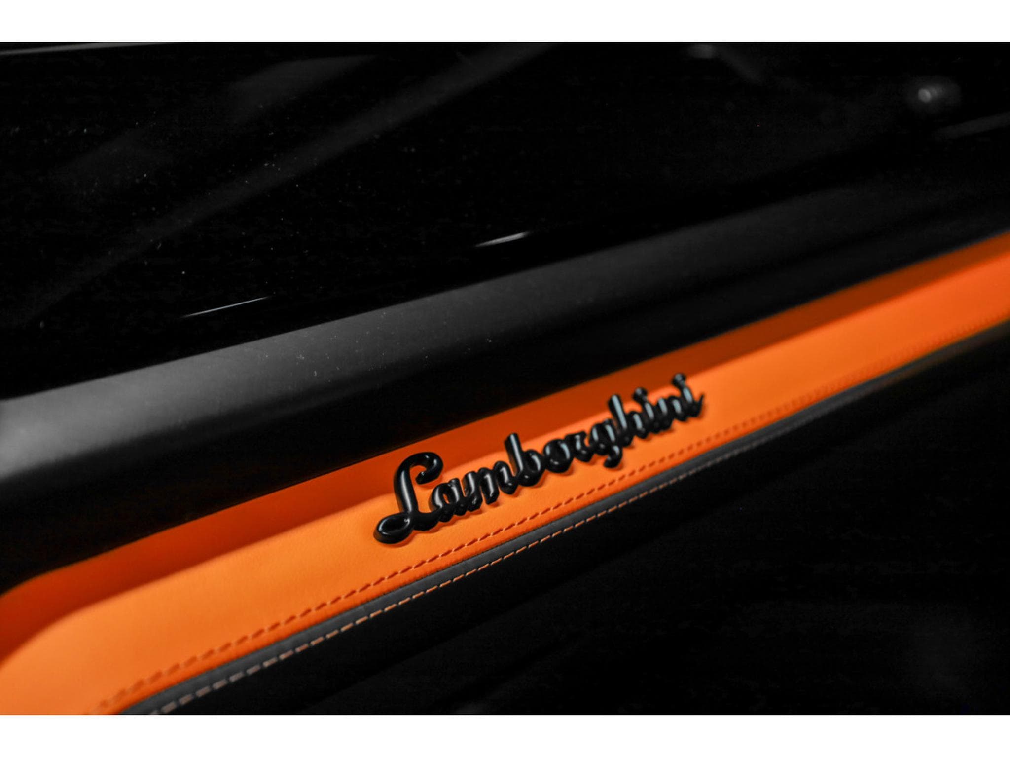 Lamborghini Urus SE - ARANCIO EGON (2025) - Photo 26