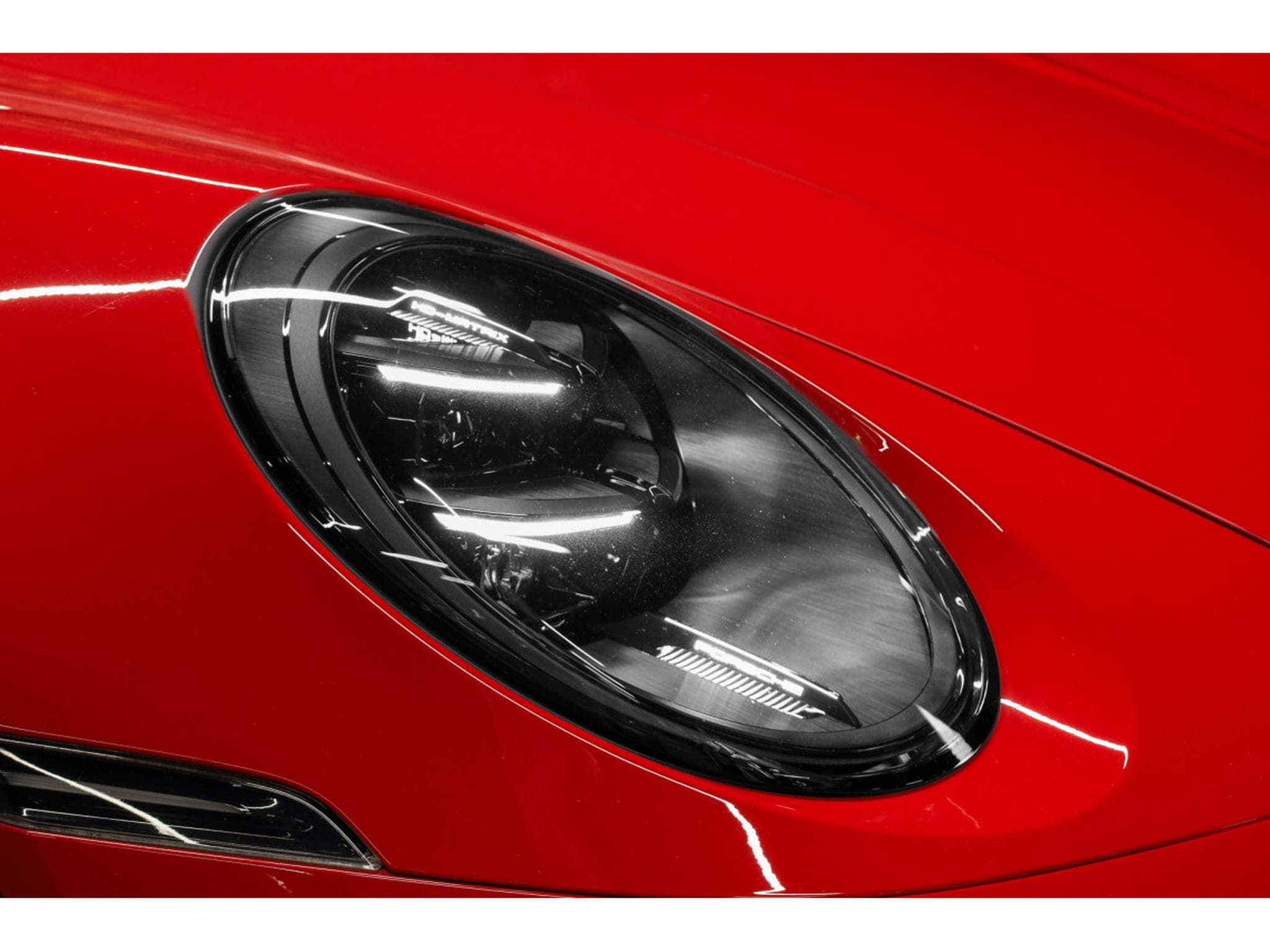 Porsche 911 992.2 Targa 4 GTS PDK - ROUGE CARMIN (2025) - Photo 19