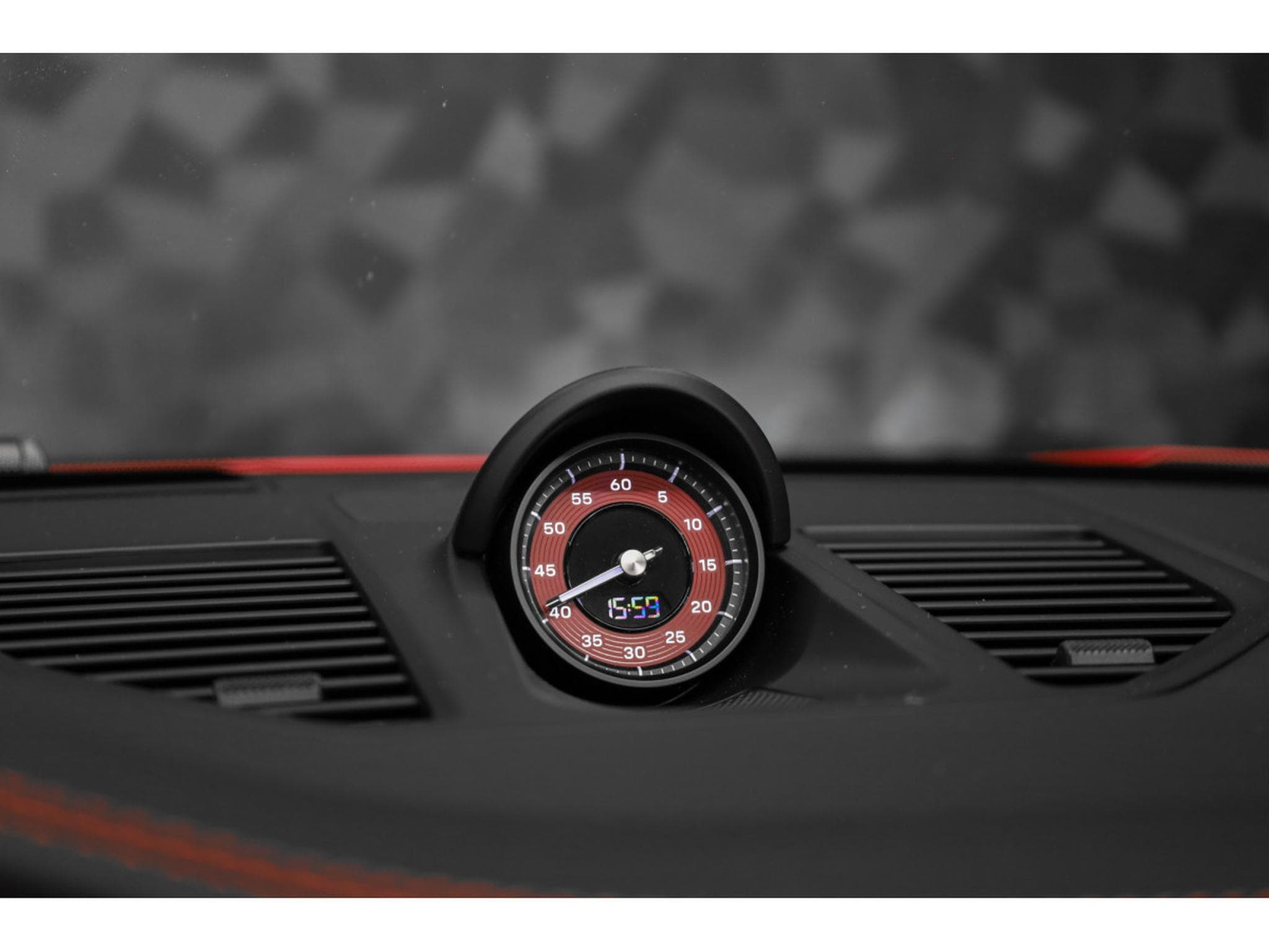 Porsche 911 992.2 Targa 4 GTS PDK - ROUGE CARMIN (2025) - Photo 21