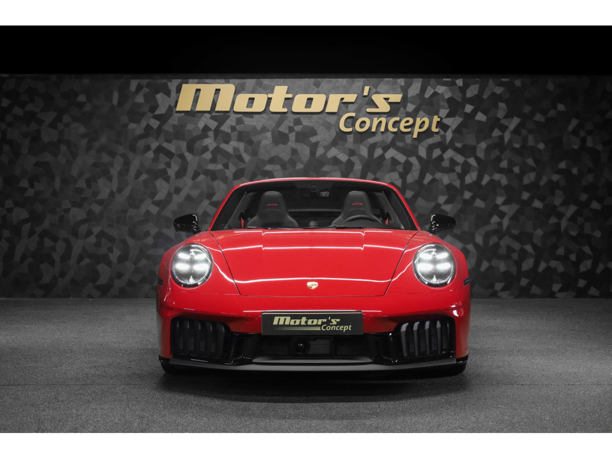 Porsche 911 992.2 Targa 4 GTS PDK - ROUGE CARMIN (2025) - Photo 4