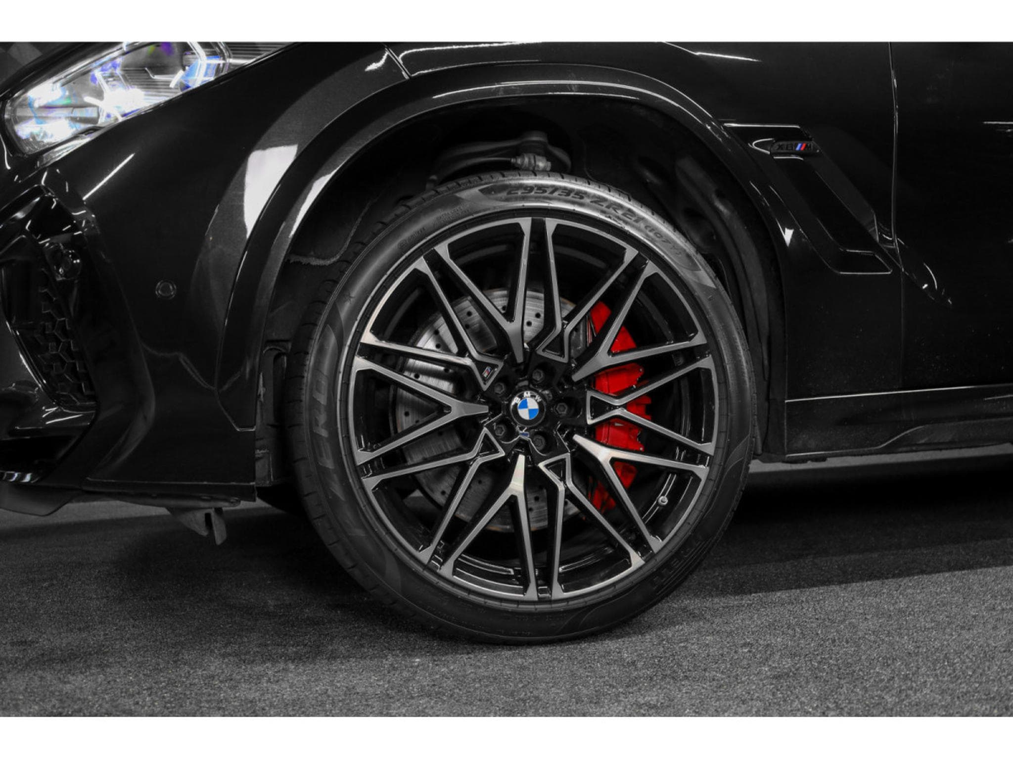 BMW X6M Compétition F96 (2021) - Photo 11