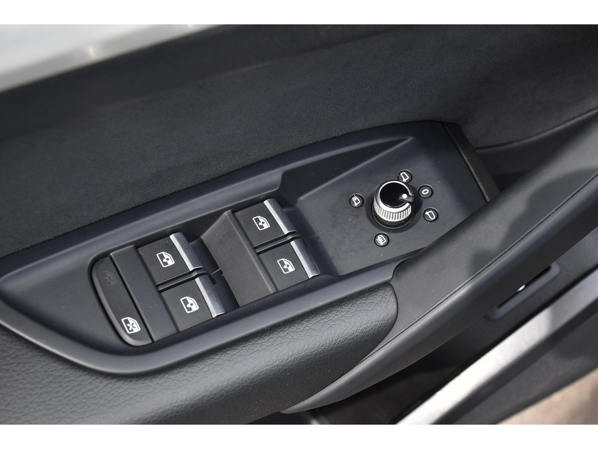 Audi Q5 40 TDI Quattro S-Tronic S-Line GPS CAM KEYLESS ATT RMQ (2022) - Photo 18