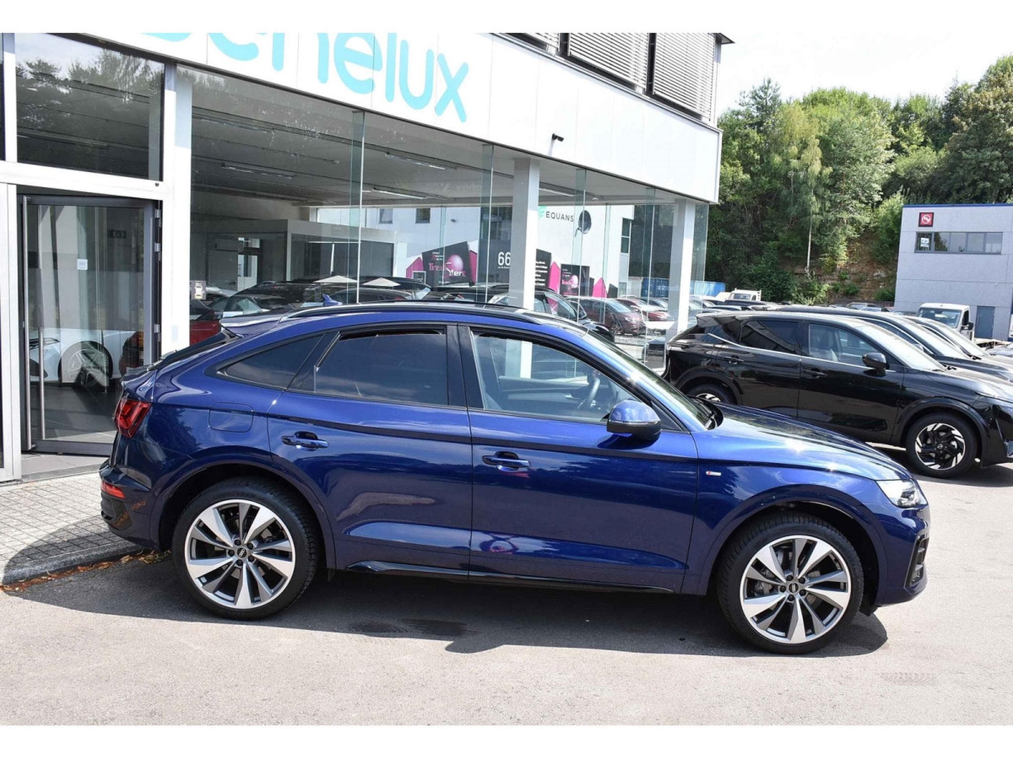 Audi Q5 Sportback 40 TDI Quattro S-Line S-Tronic ACC SIDE MATRIX (2023) - Photo 3