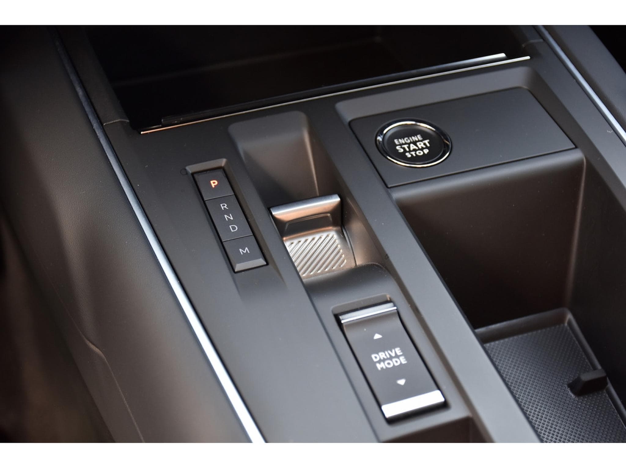 Citroën C5 Aircross 1.2 Hybrid 145 e-DCS6 Max ACC LANE SIDE CAM 1° MAIN (2025) - Photo 19