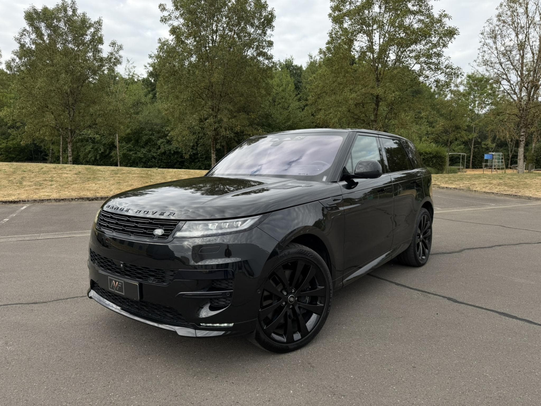 Land-Rover Range Rover Sport P530 First Edition - 4.4 V8 - Black Pack - Panoramic Roof (2023) - Photo 1