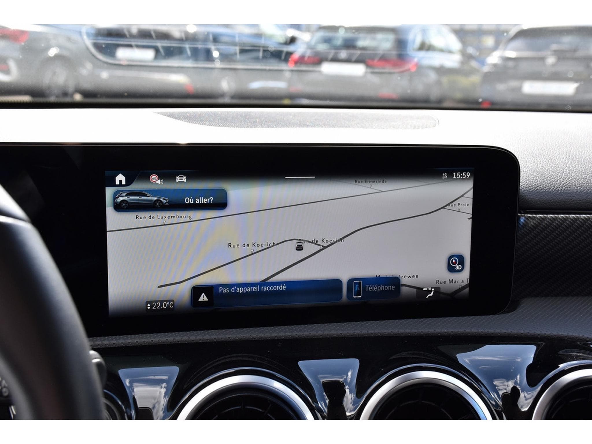 Mercedes A 200 d Progressive 8G-DCT TISSU-CUIR GPS CAM P.NIGHT 1° MAIN (2024) - Photo 10