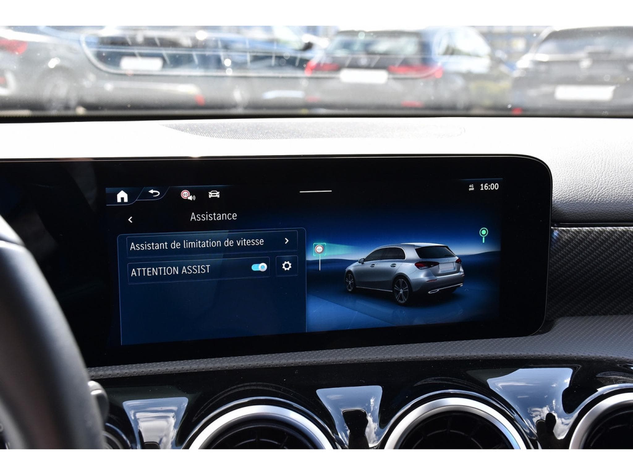 Mercedes A 200 d Progressive 8G-DCT TISSU-CUIR GPS CAM P.NIGHT 1° MAIN (2024) - Photo 14