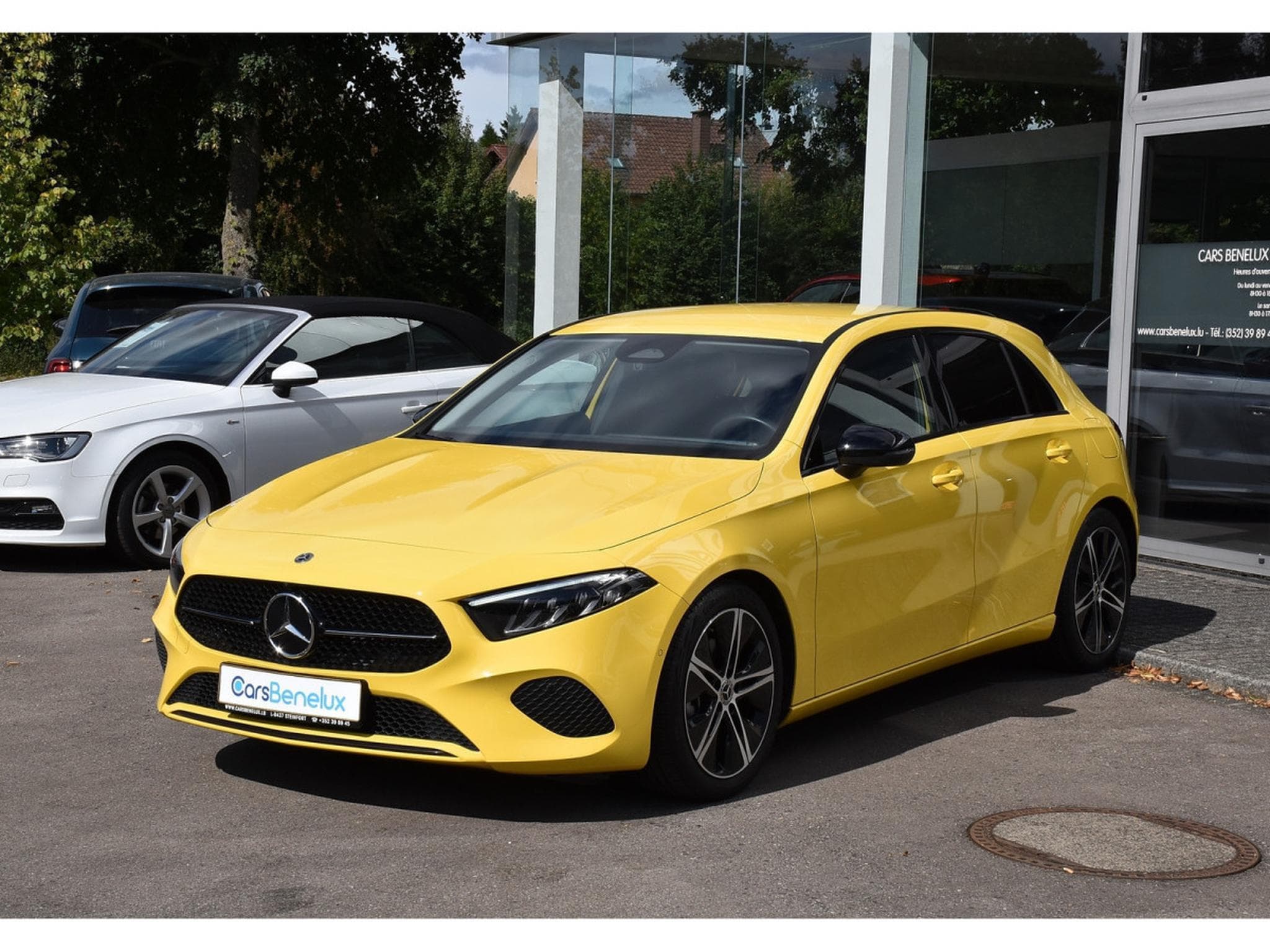 Mercedes A 200 d Progressive 8G-DCT TISSU-CUIR GPS CAM P.NIGHT 1° MAIN (2024) - Photo 2