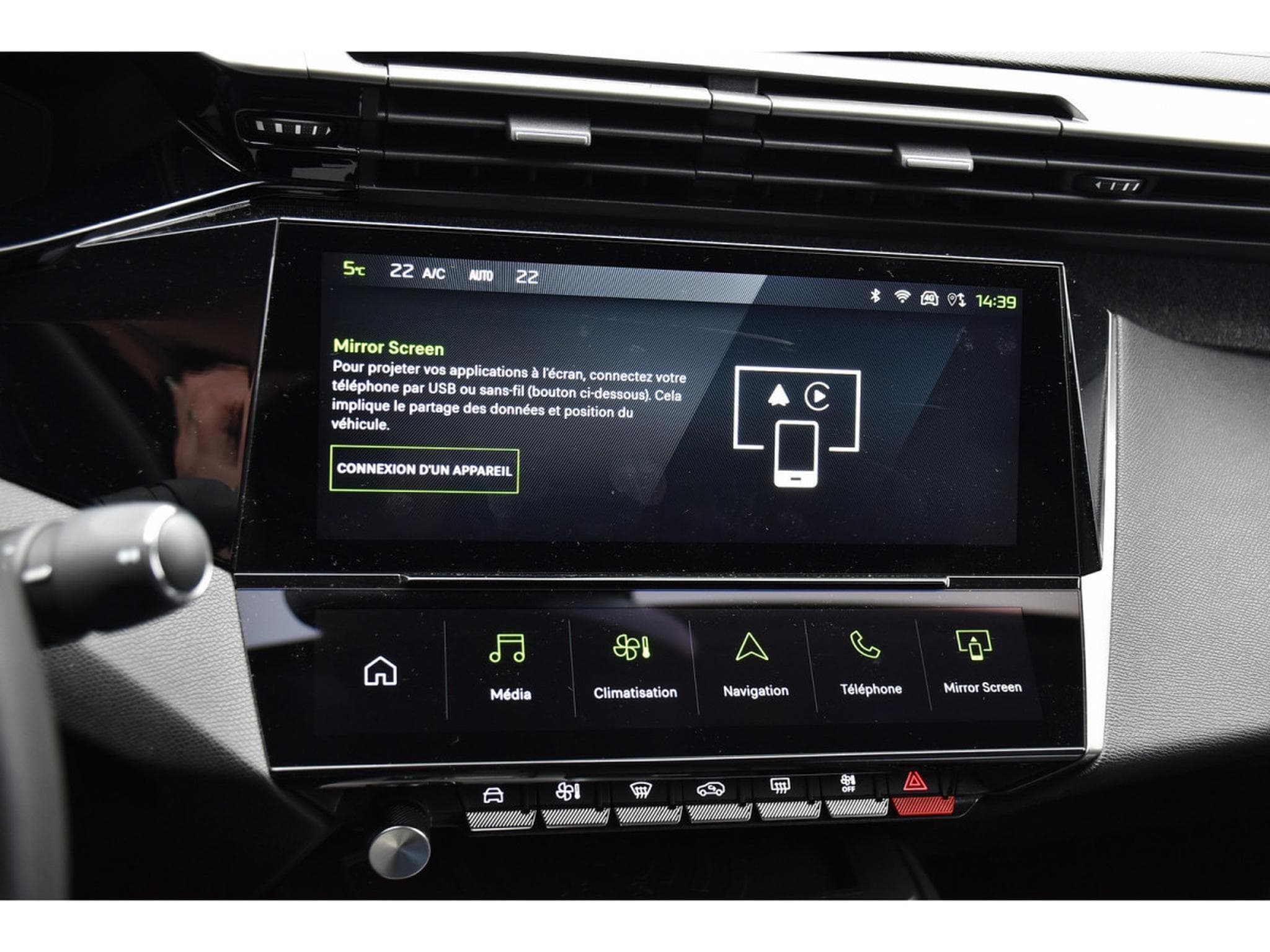 Peugeot 408 1.2 PureTech Allure EAT8 ACC LANE GPS CAM 1° MAIN (2024) - Photo 13