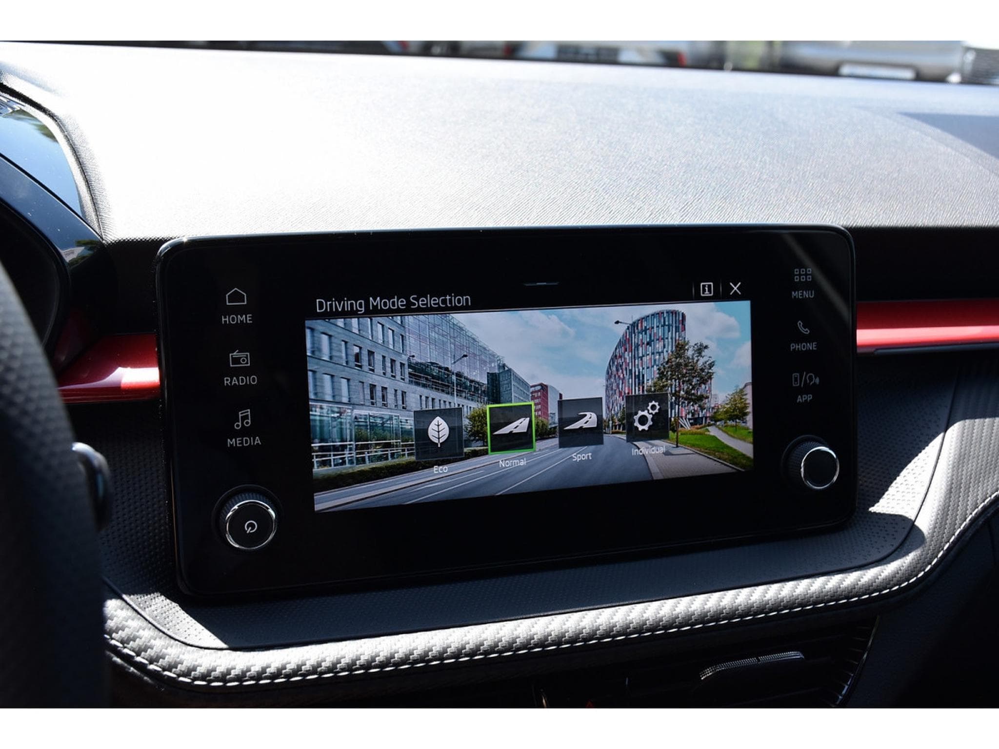 Skoda Fabia 1.0 TSI Monte Carlo DSG ACC TRAVEL CAM KESSY NEUVE (2026) - Photo 13