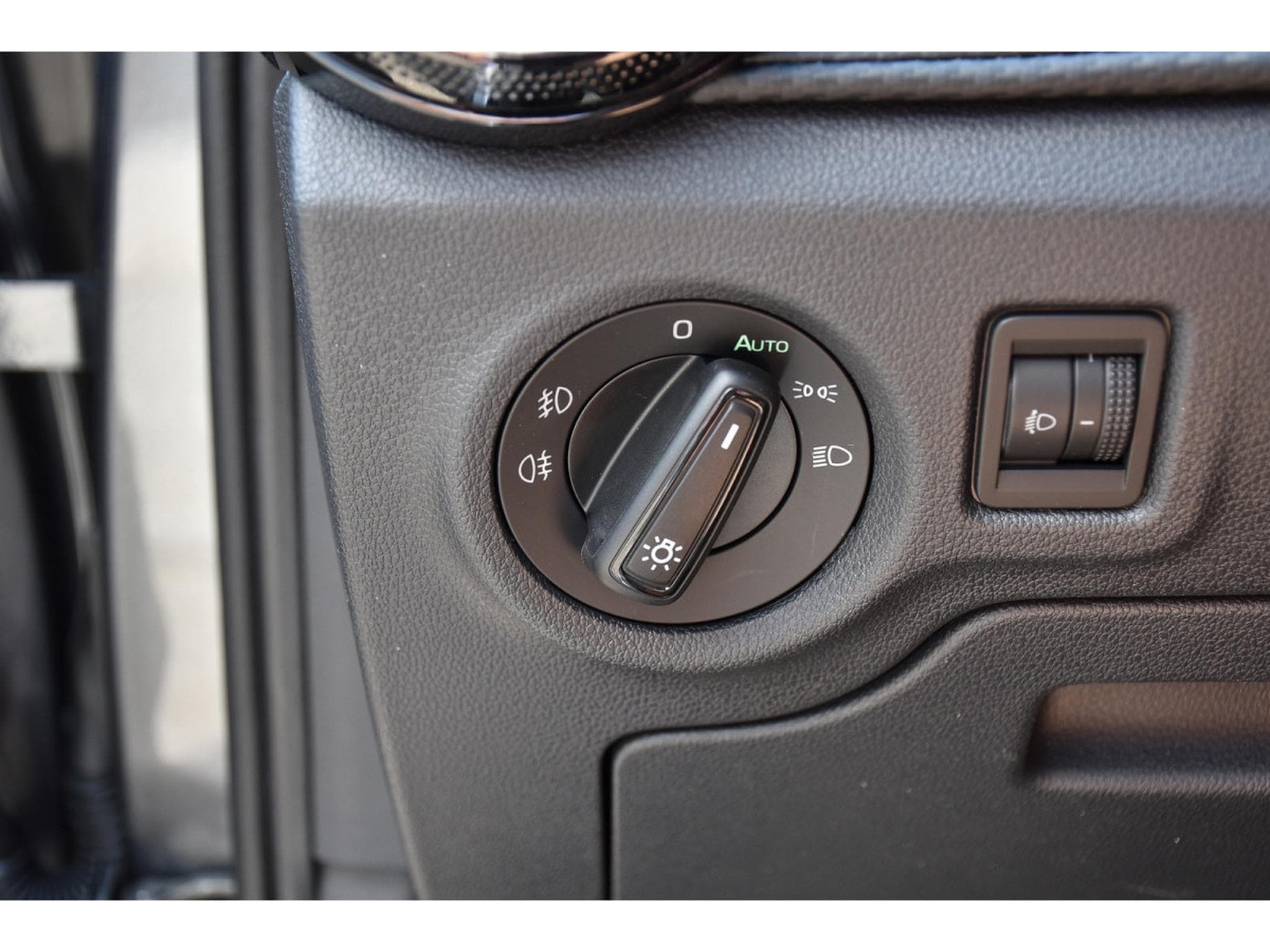 Skoda Fabia 1.0 TSI Monte Carlo DSG ACC TRAVEL CAM KESSY NEUVE (2026) - Photo 22