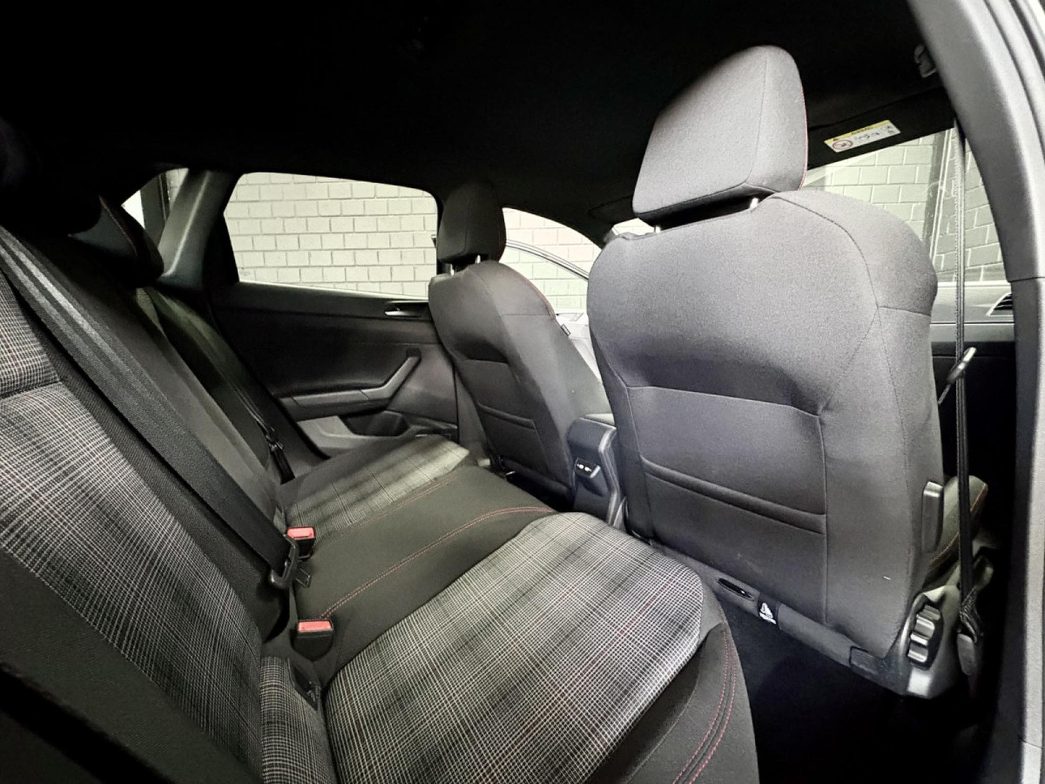 VW Polo 2.0 TSI 207 CV DSG7 **CAM** MATRIX ** CARPLAY** (2023) - Photo 17