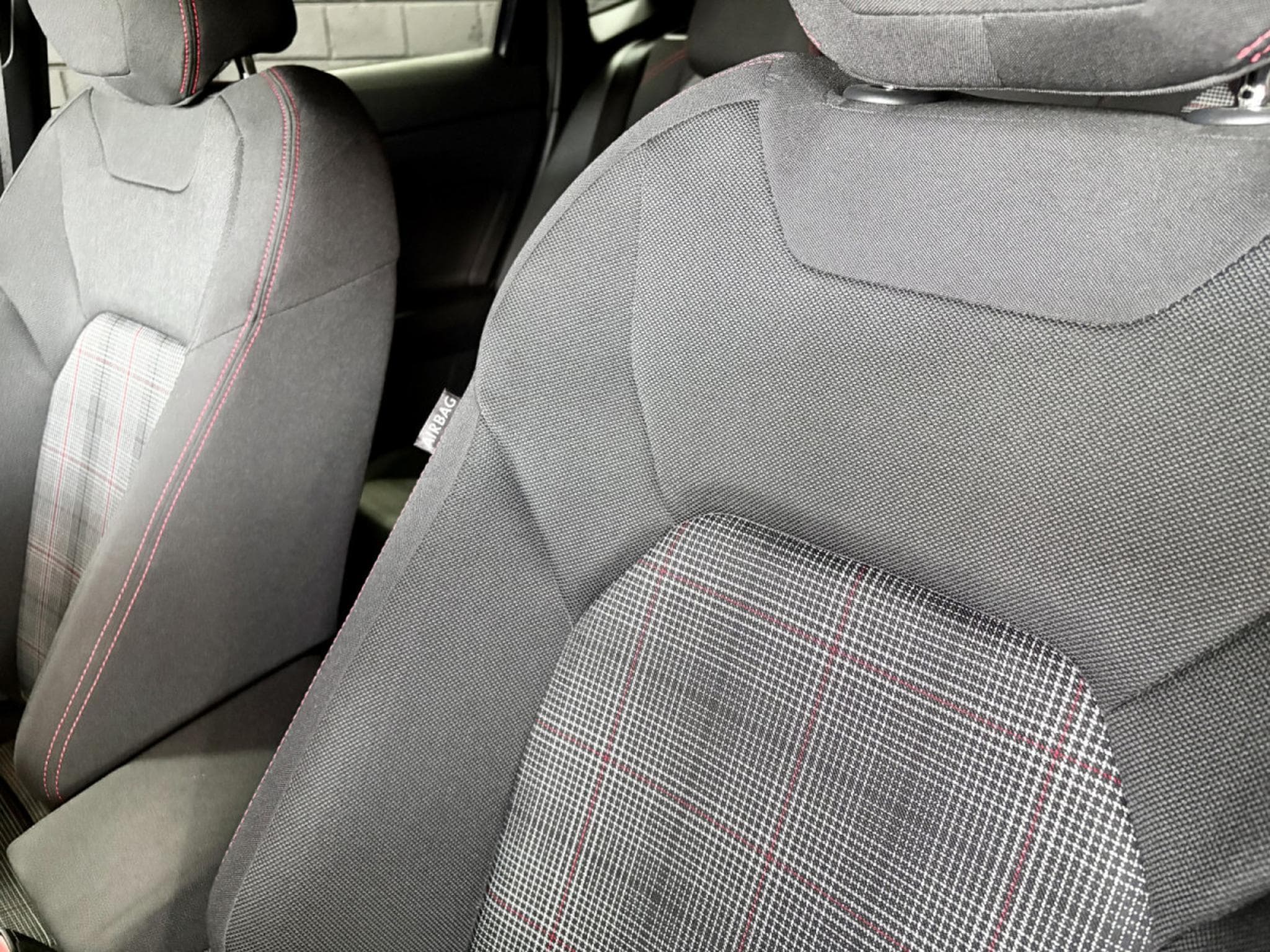 VW Polo 2.0 TSI 207 CV DSG7 *BEATS *CAM** MATRIX ** CARPLAY** (2023) - Photo 5