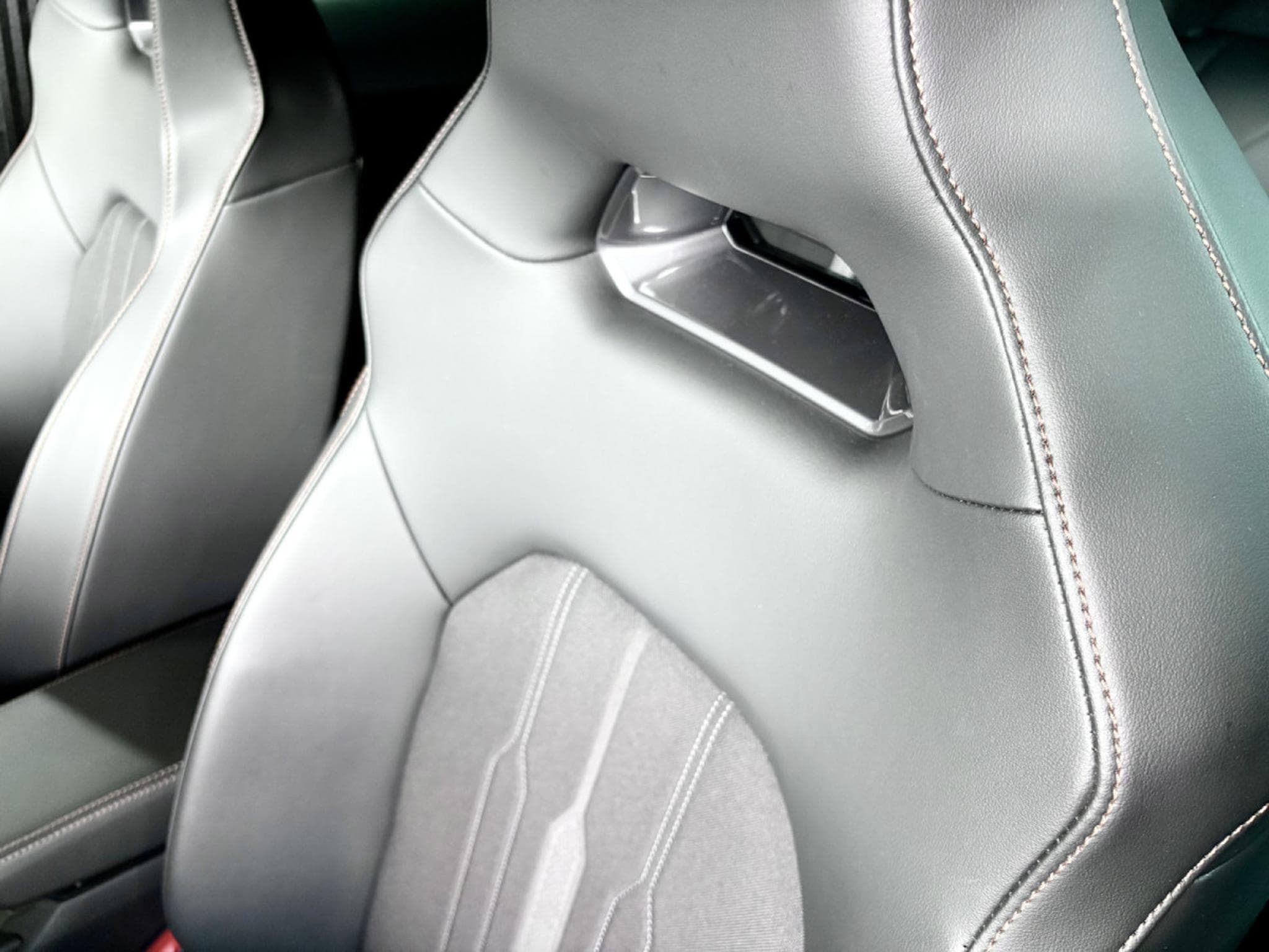 Cupra Formentor VZ 245CV eHybrid PHEV DSG6 *CAM* *ATTELAGE* HAYON* (2023) - Photo 7