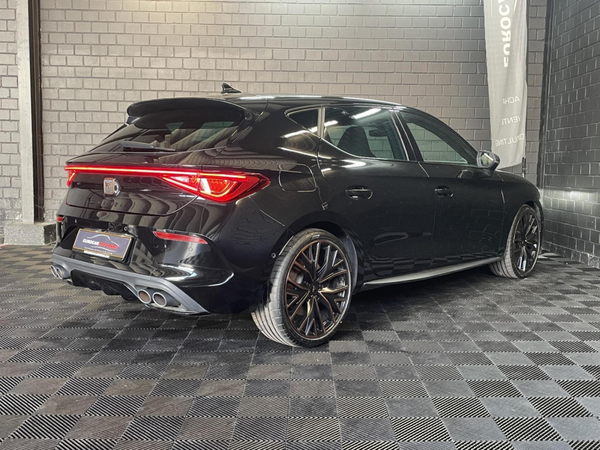 Cupra Leon VZ 2.0 TSI 300CV *SIEGES CHAUFF* (2024) - Photo 4
