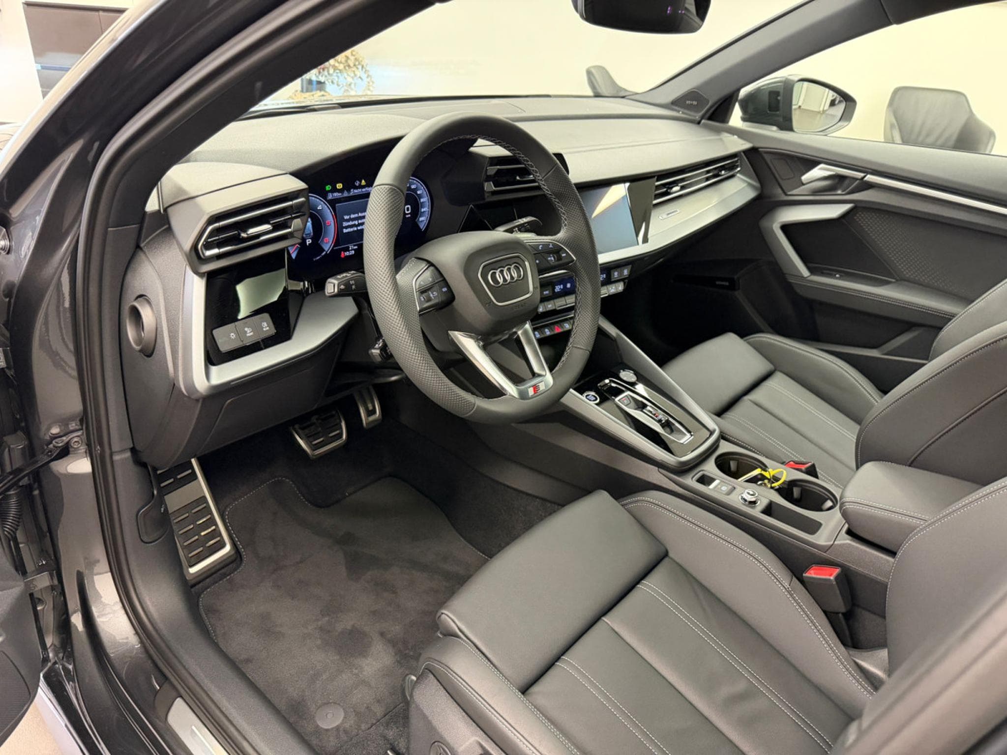 Audi A3 Sportback S line TDI 150 CV / 110 kW S tronic (2026) - Photo 3