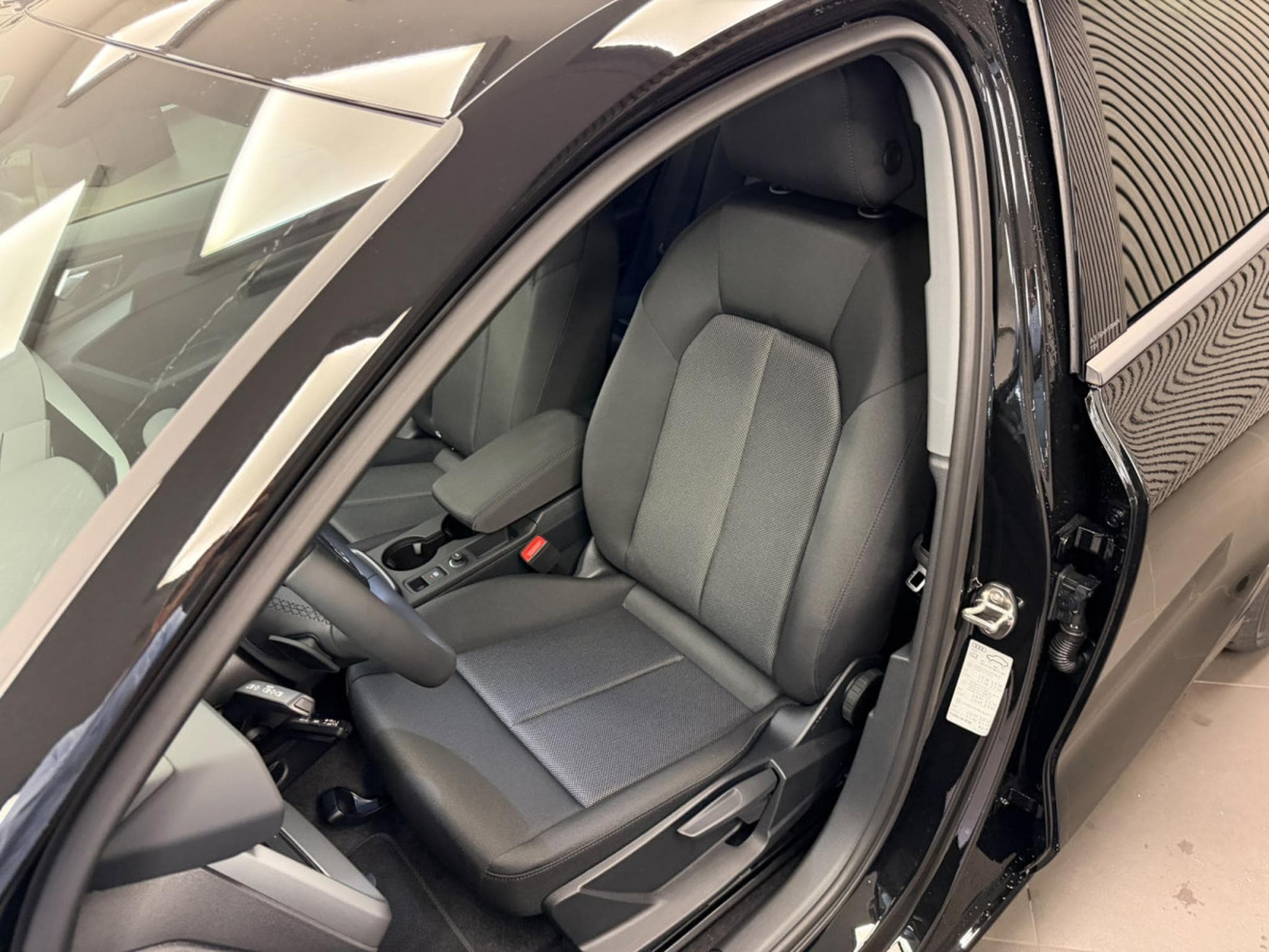 Audi A3 Sportback TDI 150 CH / 110 kW S tronic (2026) - Photo 2