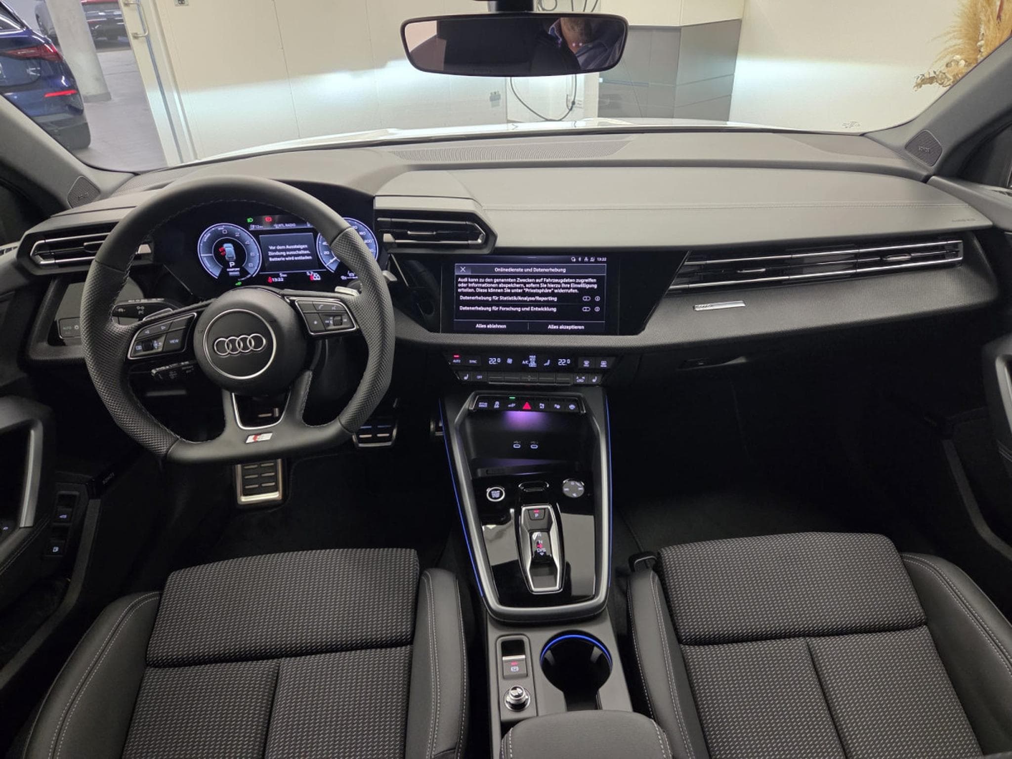 Audi A3 Allstreet S line TFSIe 204ch / 150kW S tronic (2026) - Photo 5