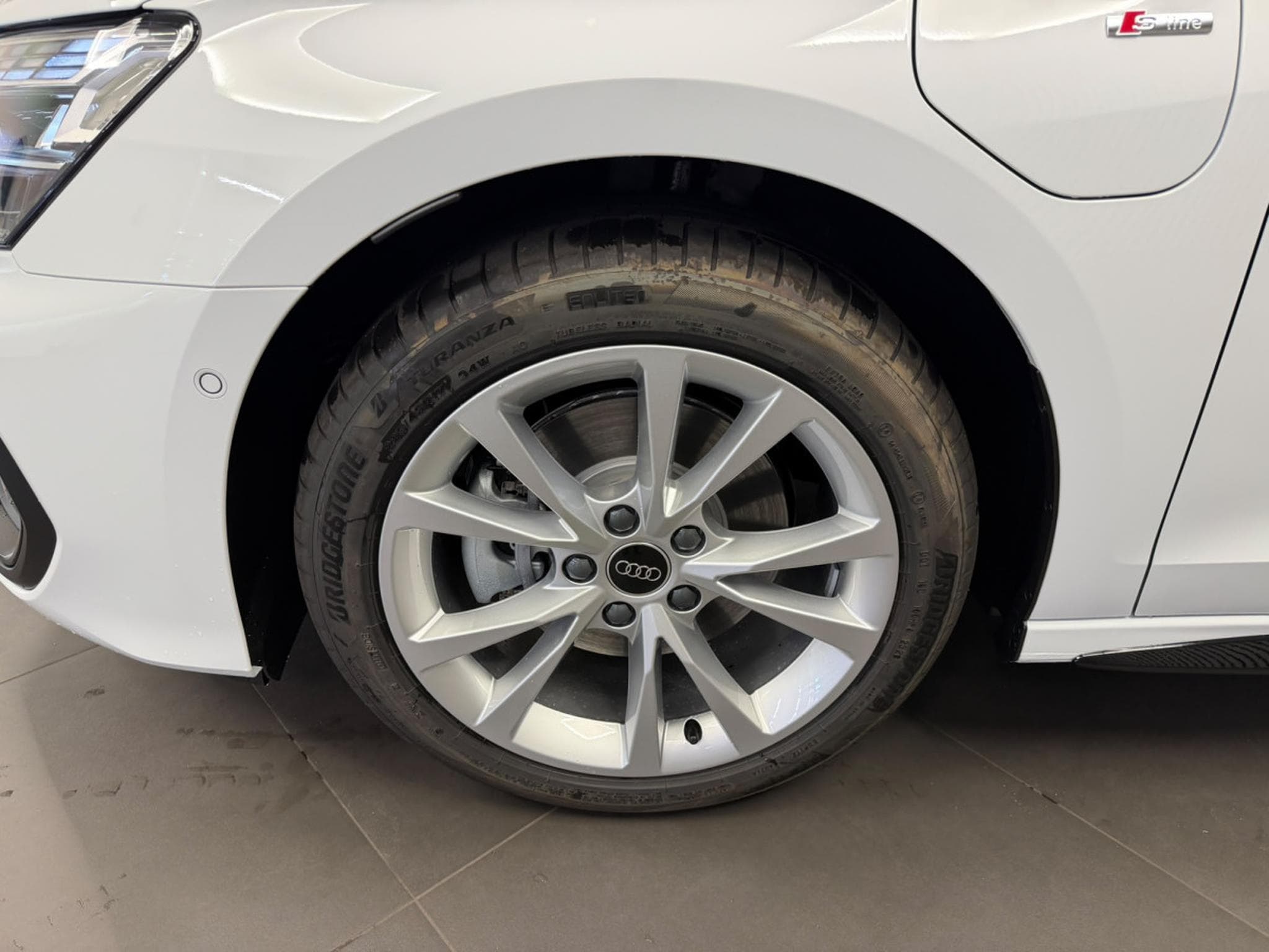 Audi A3 Sportback S line TFSI e 204 CV / 150 kW S tronic (2026) - Photo 9