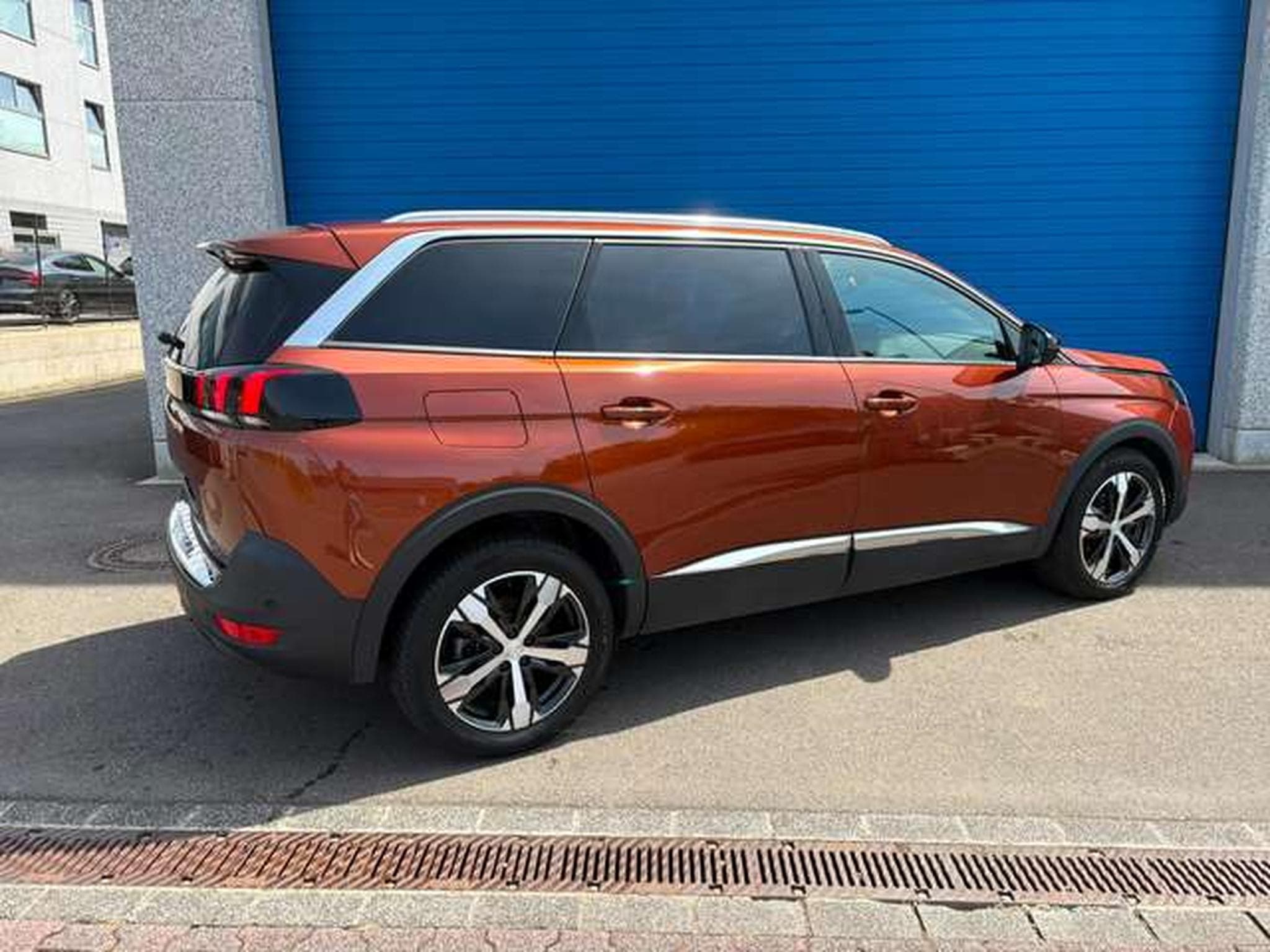 Peugeot 5008 5008 BlueHDi 130 EAT8 Allure Pack (2023) - Photo 2