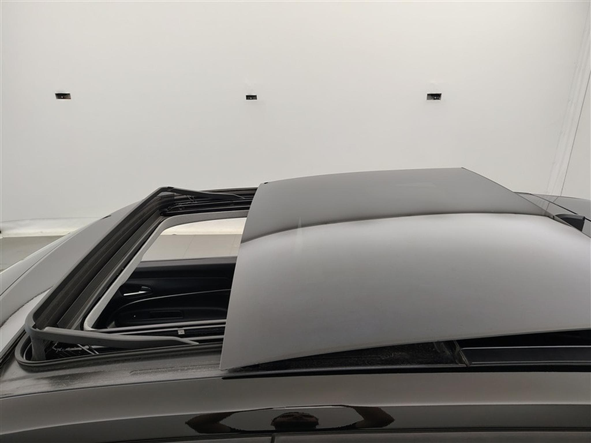 Jeep Avenger 1.2 Turbo E-Hybrid 100cv DCT Longitude CARPLAY / FULL LED (2025) - Photo 18
