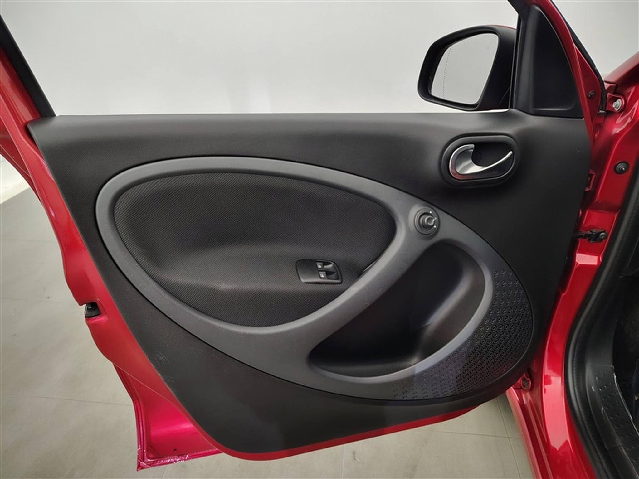 Smart ForFour 1.0i Prime (2018) - Photo 16