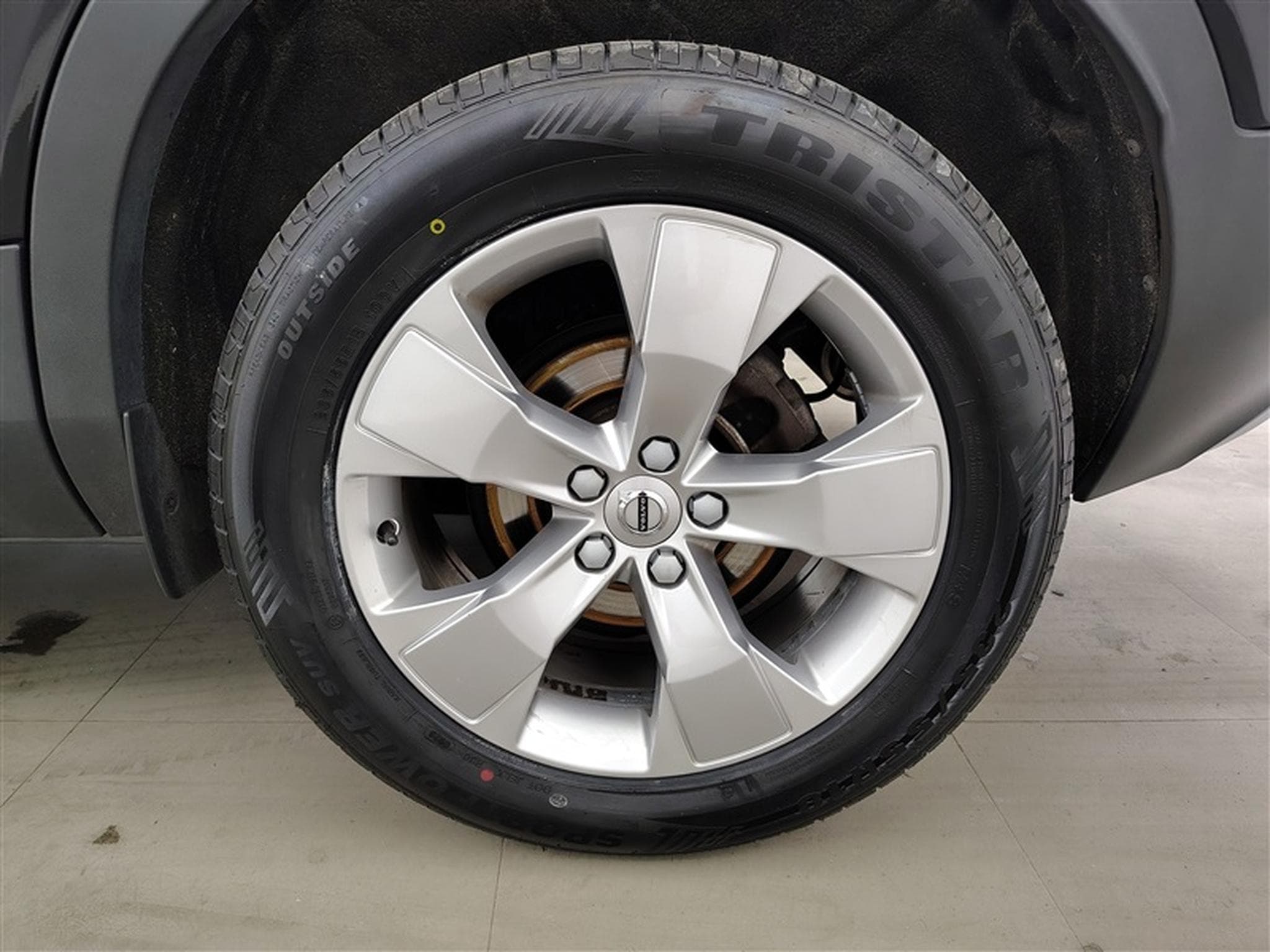 Volvo XC40 1.5 T2 Momentum Pro NAVI/FULL LED/JA/PDC AV AR (2021) - Photo 6