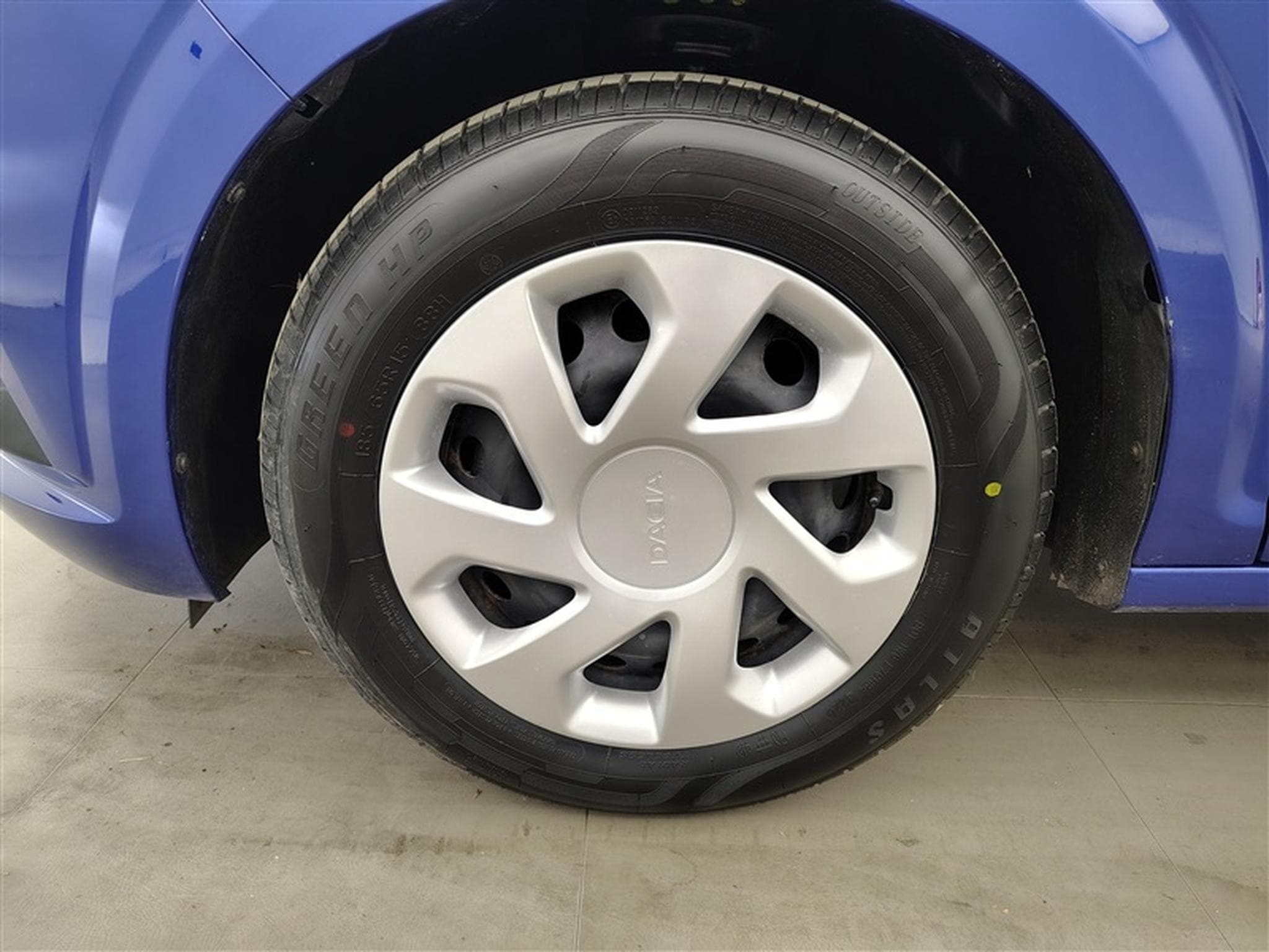Dacia Sandero 1.0i SCe Comfort (2022) - Photo 6