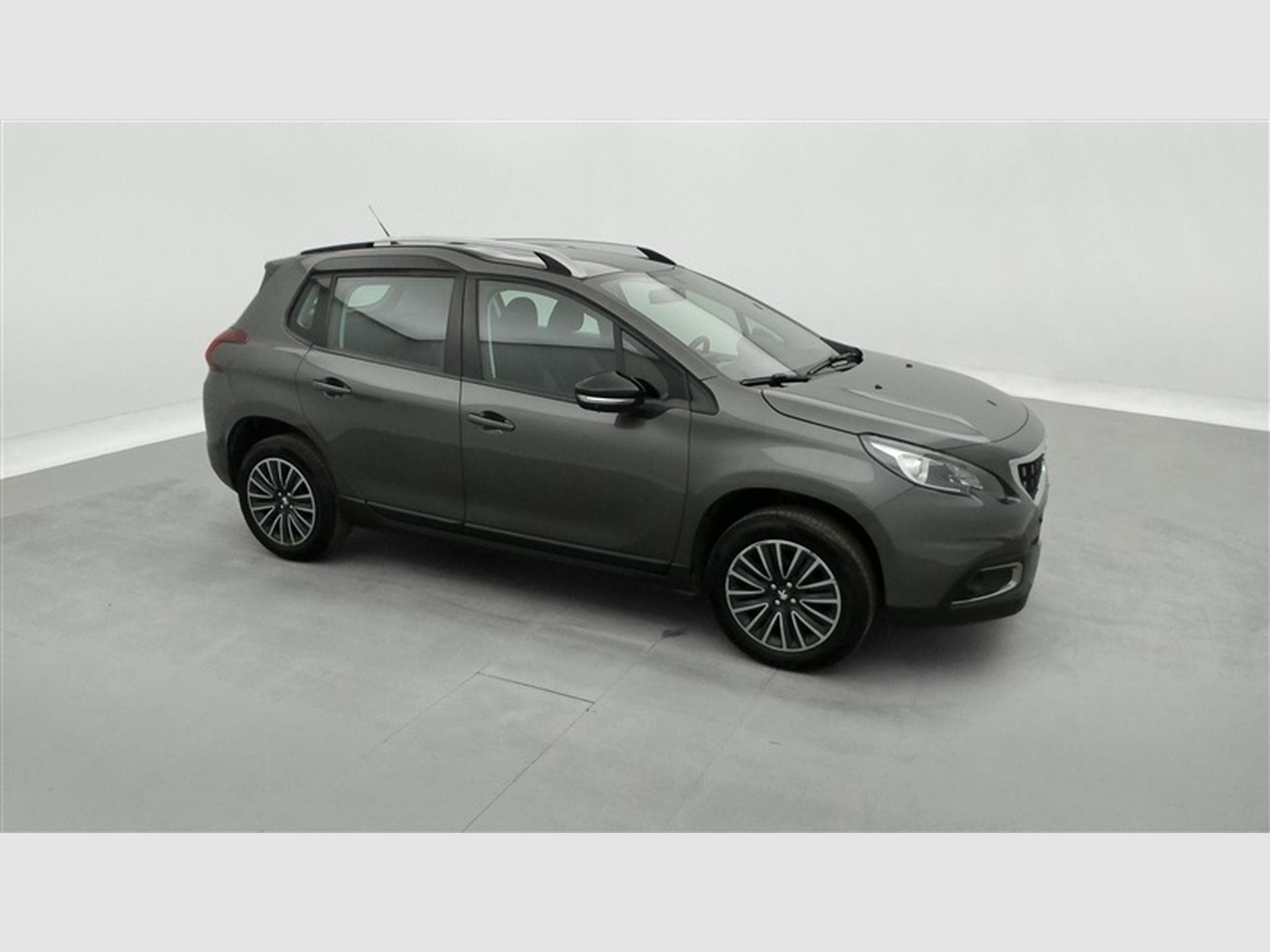 Peugeot 2008 1.2 PureTech 82Cv Active CLIM / BLUETOOTH / PDC (2019) - Photo 22