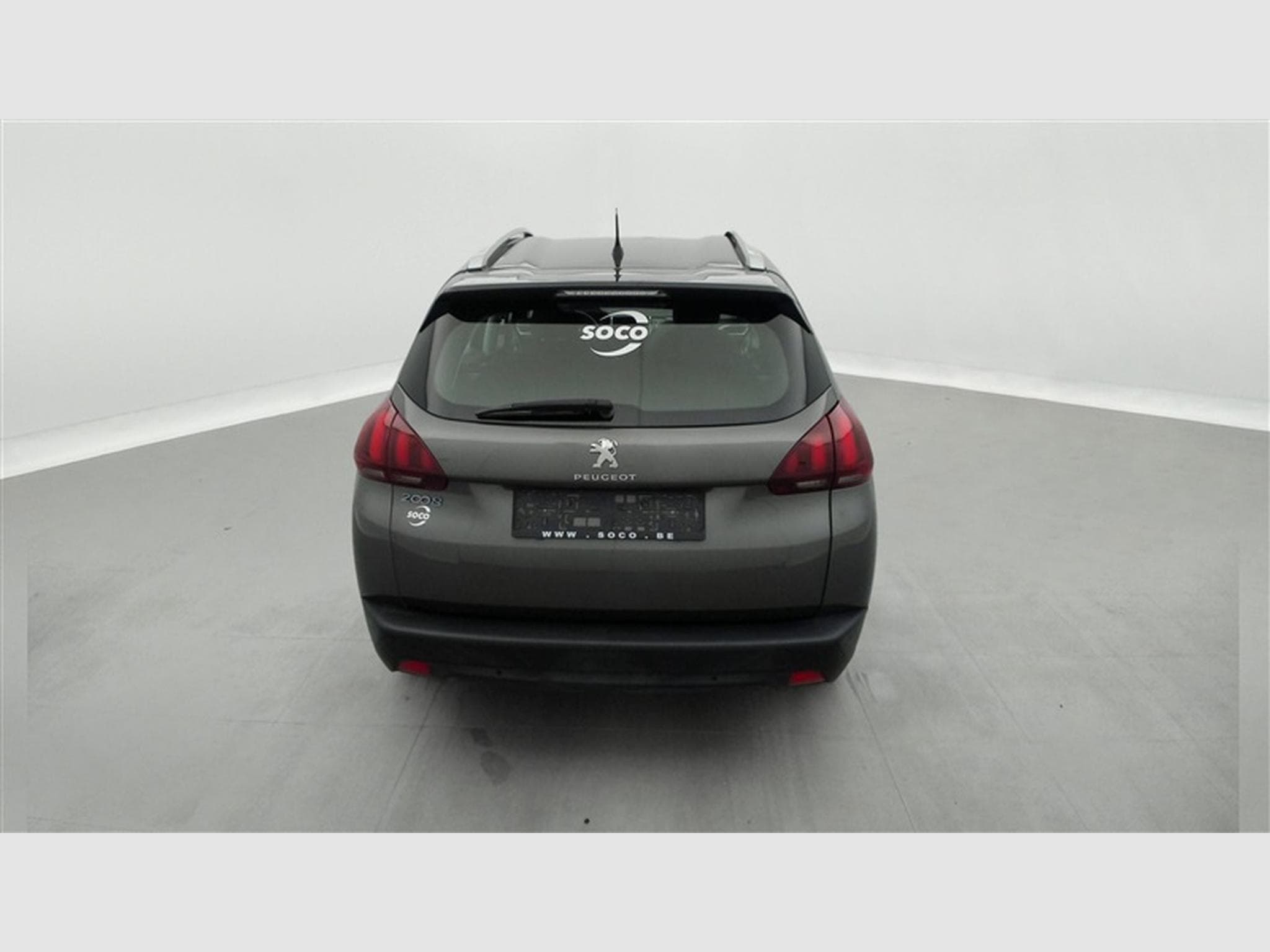 Peugeot 2008 1.2 PureTech 82Cv Active CLIM / BLUETOOTH / PDC (2019) - Photo 5