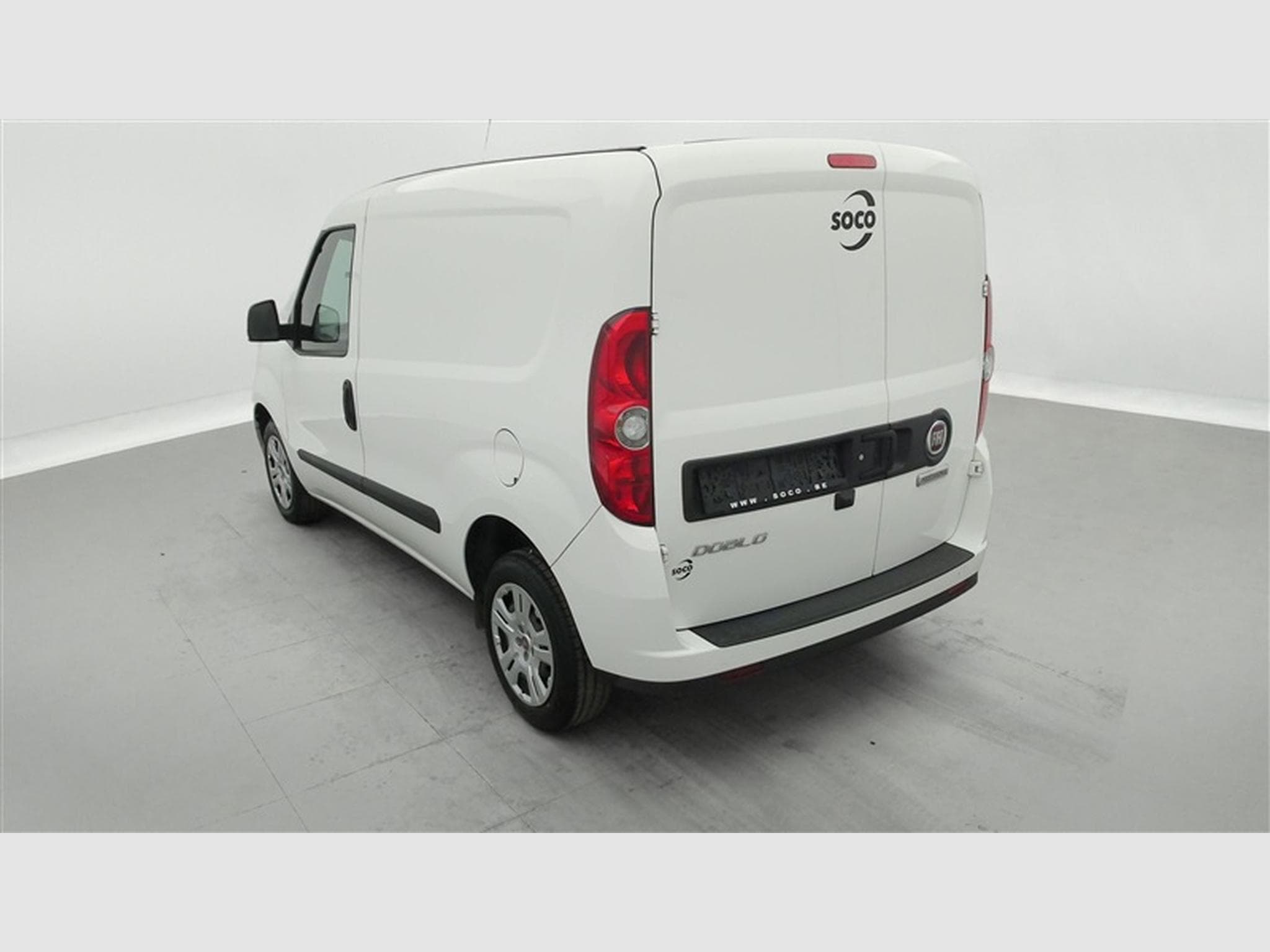 Fiat Doblo 1.6 MJET Cargo CLIM / CARPLAY (2023) - Photo 2