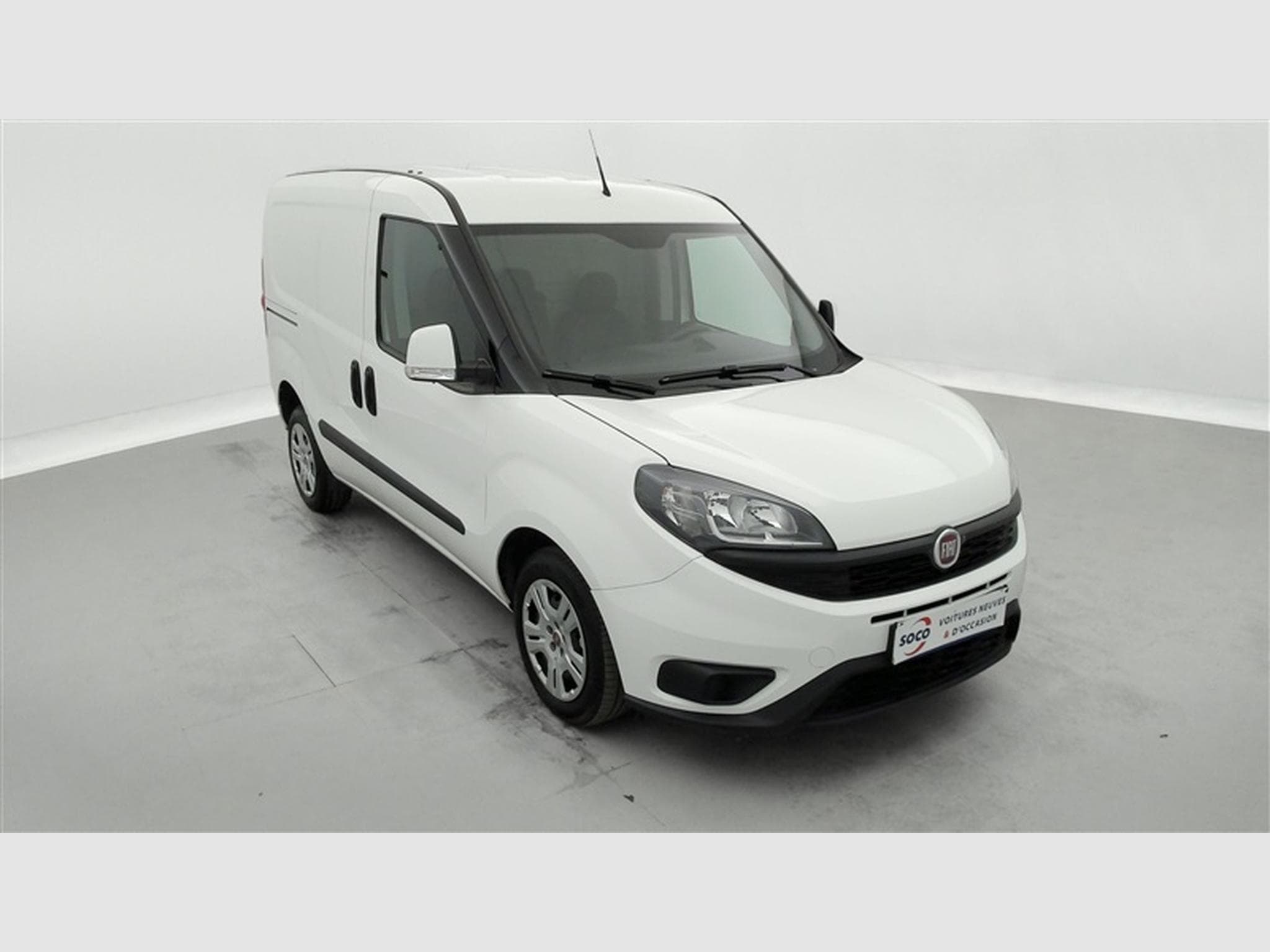 Fiat Doblo 1.6 MJET Cargo CLIM / CARPLAY (2023) - Photo 21