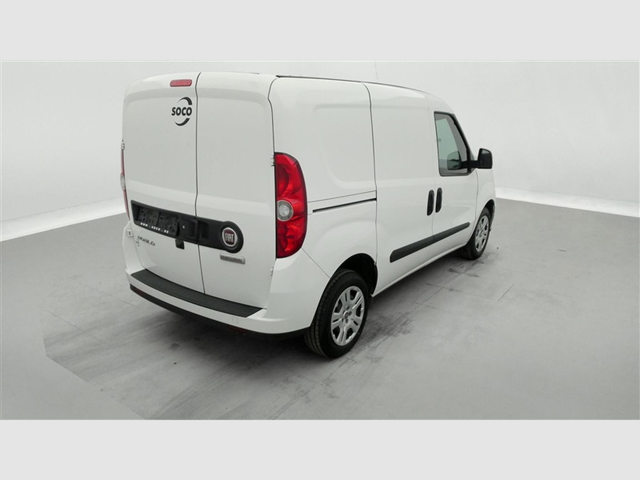 Fiat Doblo 1.6 MJET Cargo CLIM / CARPLAY (2023) - Photo 25