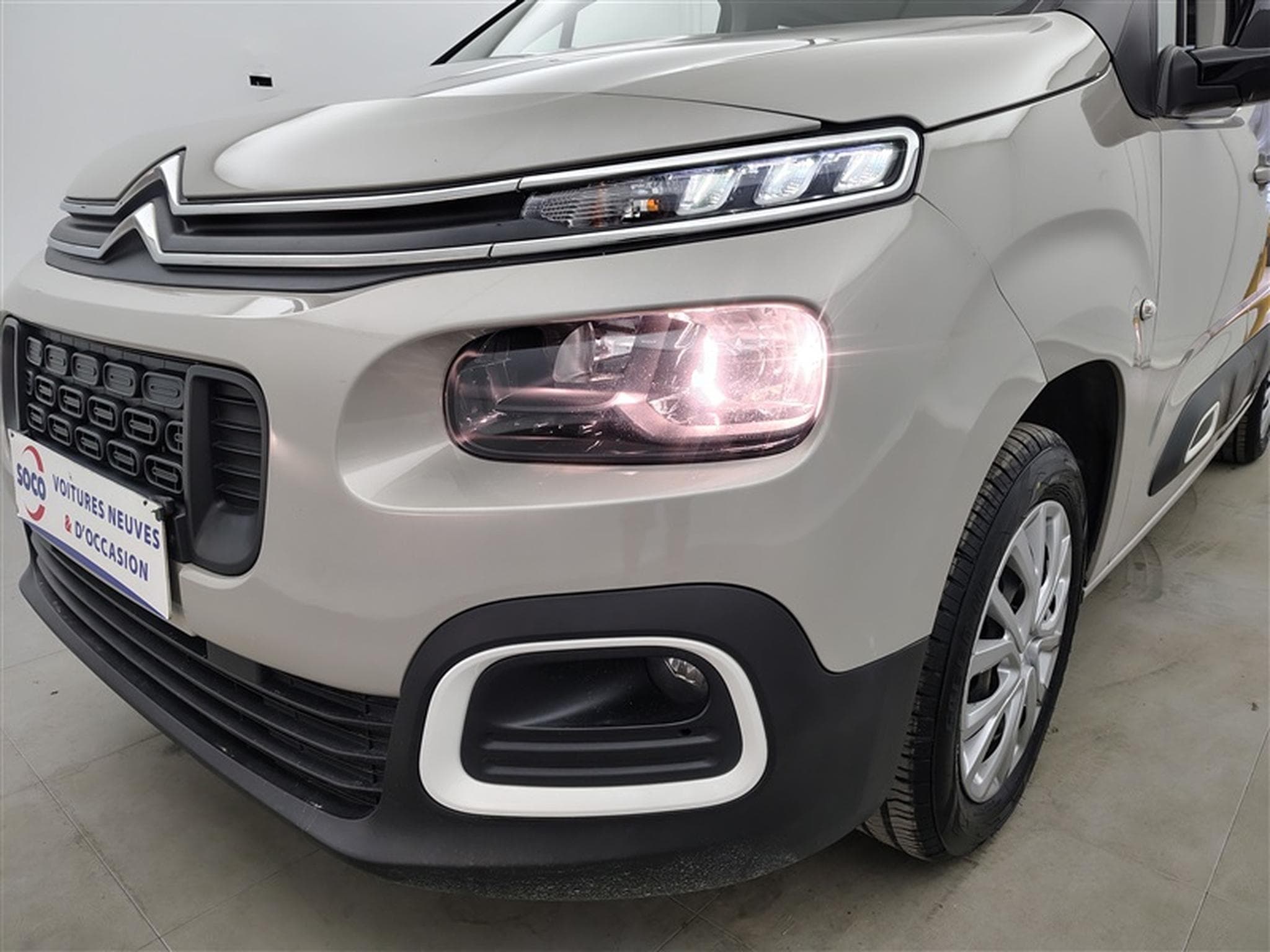 Citroen Berlingo 1.2 PureTech M *NAVI/CAM360/CARPLAY/PDC* (2022) - Photo 15