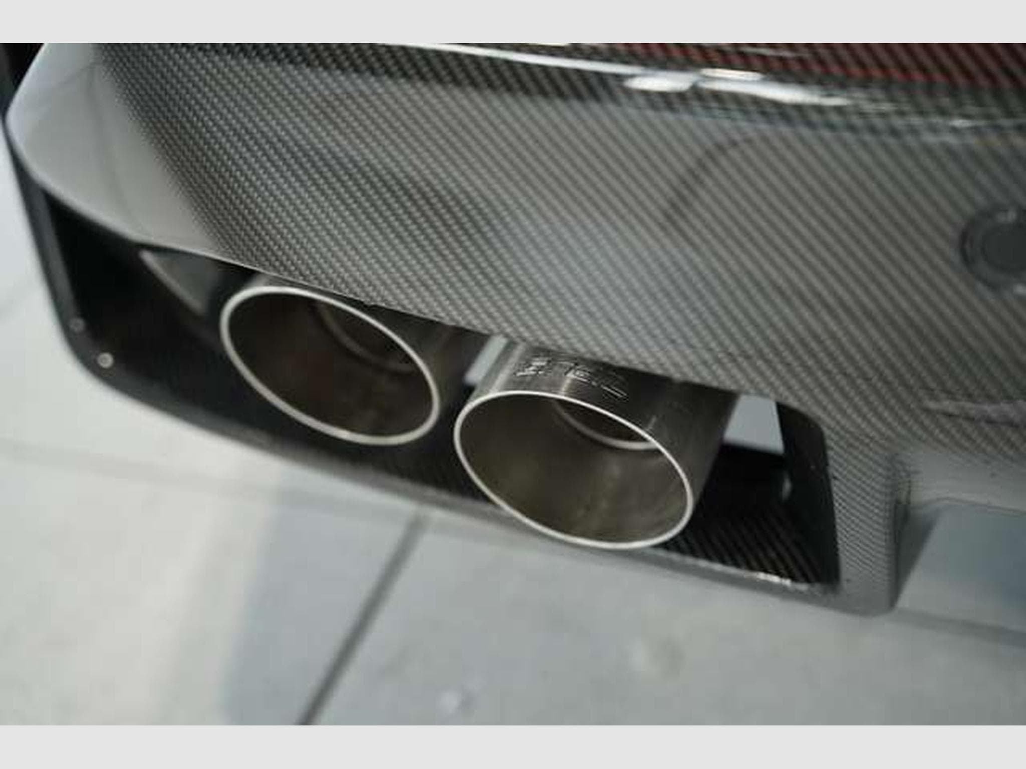 BMW M5 Touring 1.H *Carbon*Keramik*Grail*RossoCorsa (2025) - Photo 14