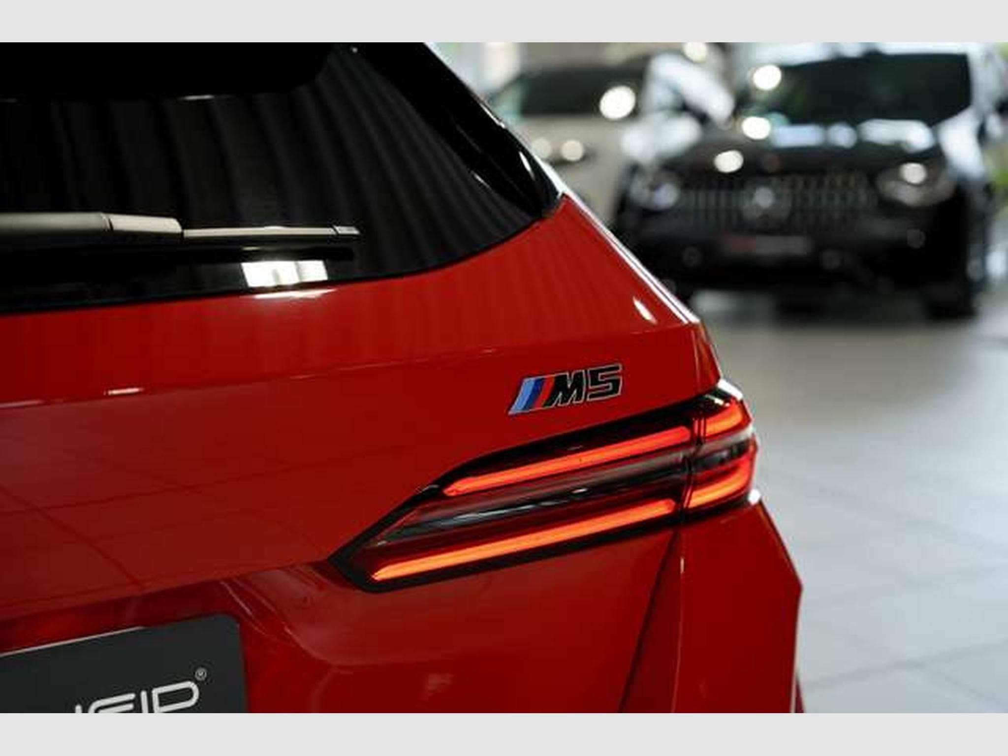 BMW M5 Touring 1.H *Carbon*Keramik*Grail*RossoCorsa (2025) - Photo 15