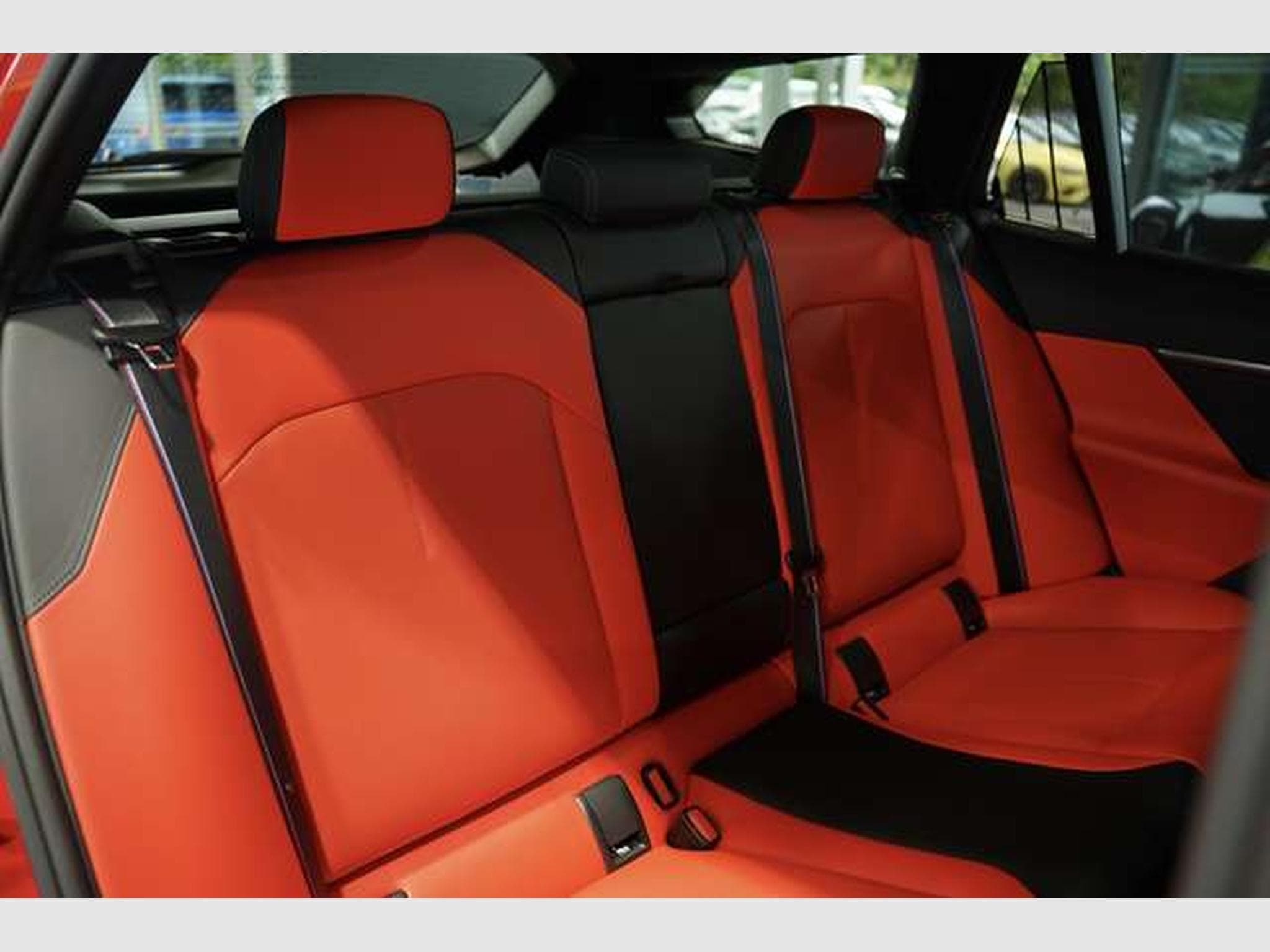 BMW M5 Touring 1.H *Carbon*Keramik*Grail*RossoCorsa (2025) - Photo 28
