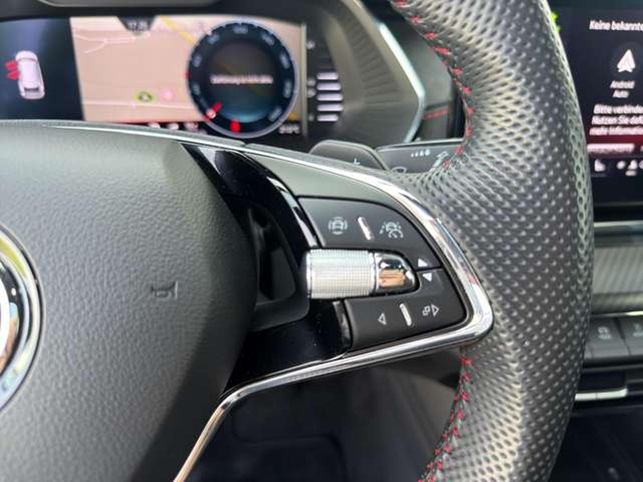 Skoda Octavia Combi RS/Pano/Side-As./360°/Columbus/AHK (2023) - Photo 26