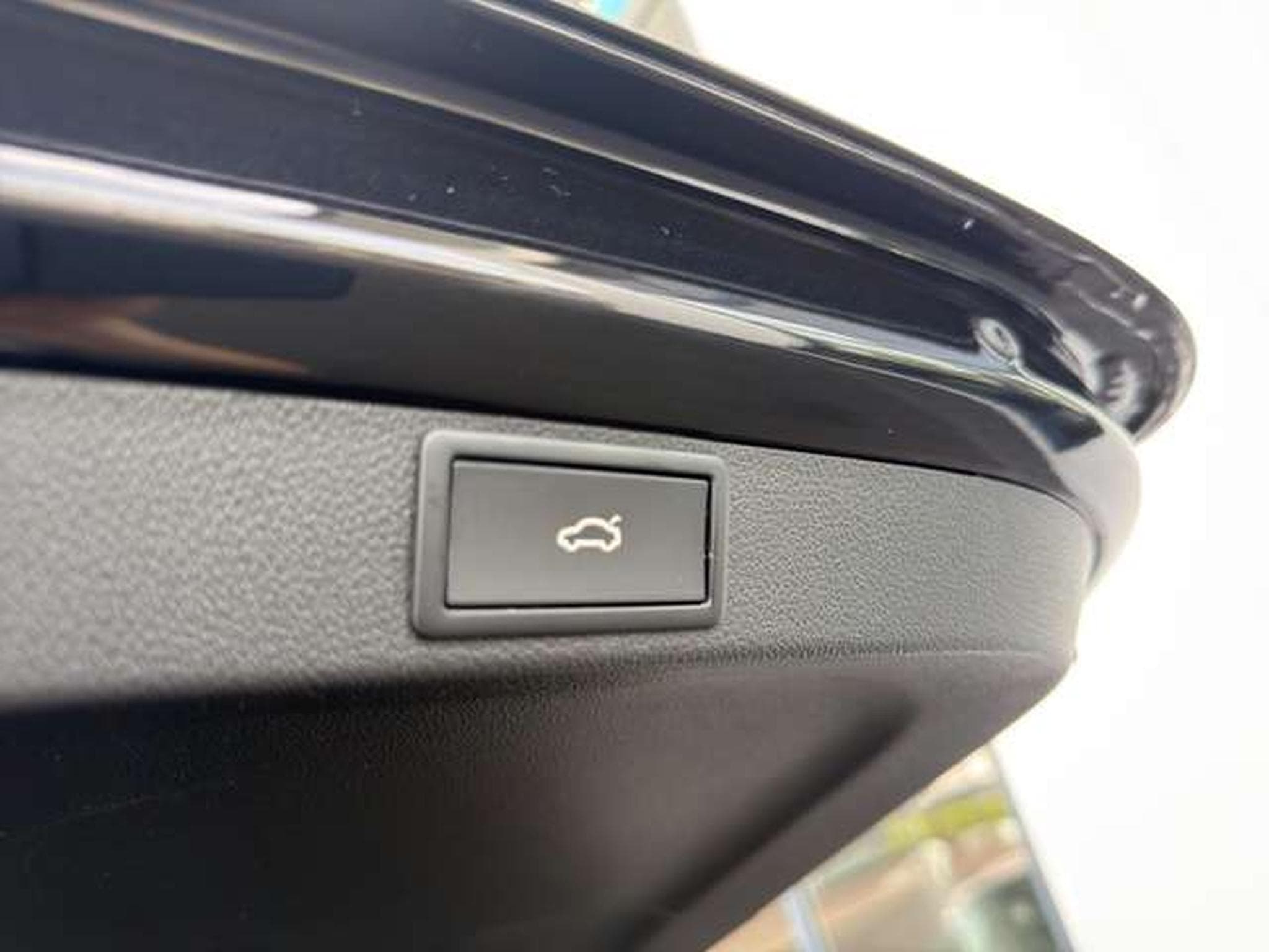 Skoda Octavia Combi RS/Pano/Side-As./360°/Columbus/AHK (2023) - Photo 27