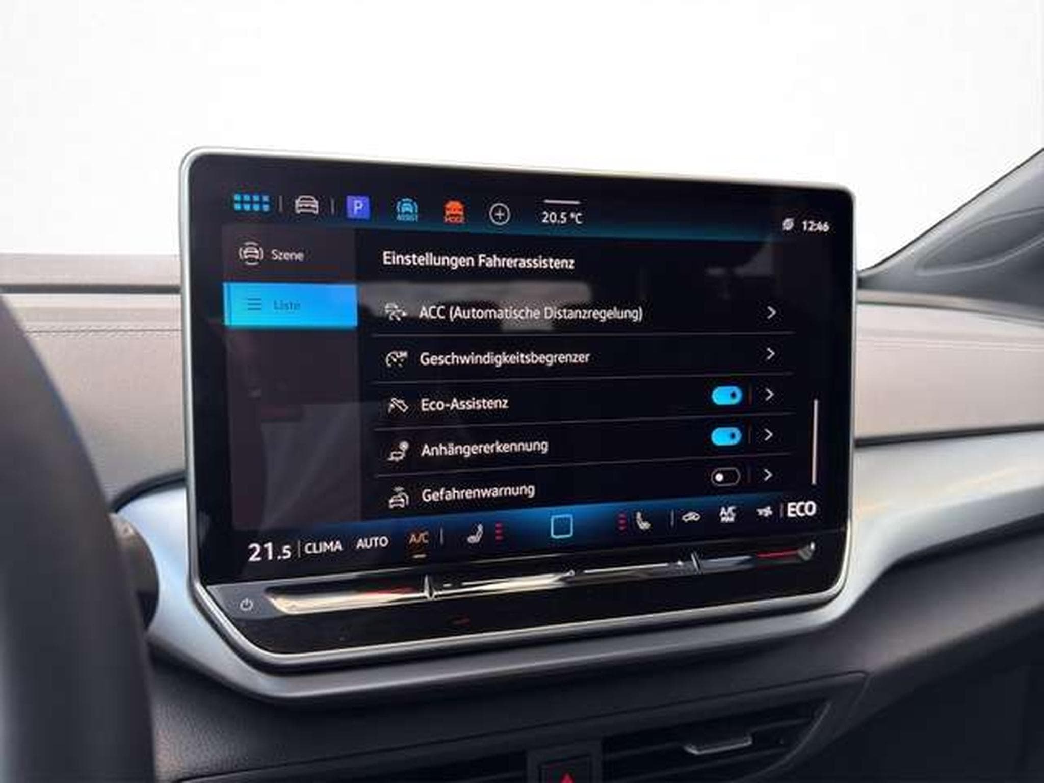 VW ID.4 Pro 210 kW pro/Design-P/AHK/SHZ/FHZ/Matrix (2024) - Photo 22