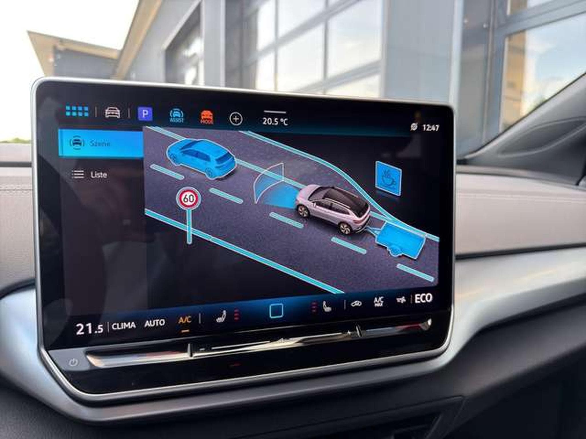 VW ID.4 Pro 210 kW pro/Design-P/AHK/SHZ/FHZ/Matrix (2024) - Photo 27
