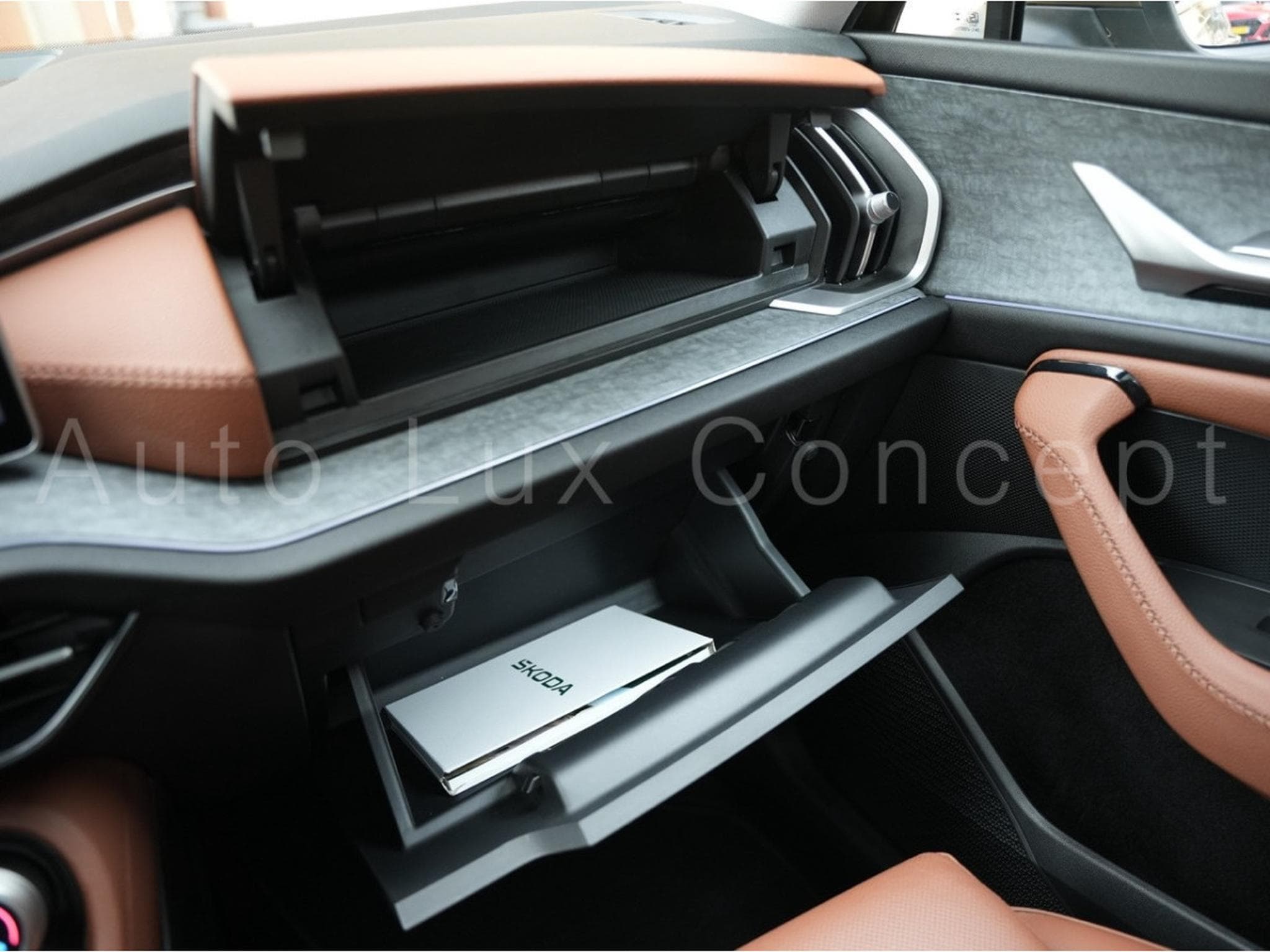 Skoda Kodiaq 2.0 TDI 193 Selection DSG 4x4 7 places (2024) - Photo 23