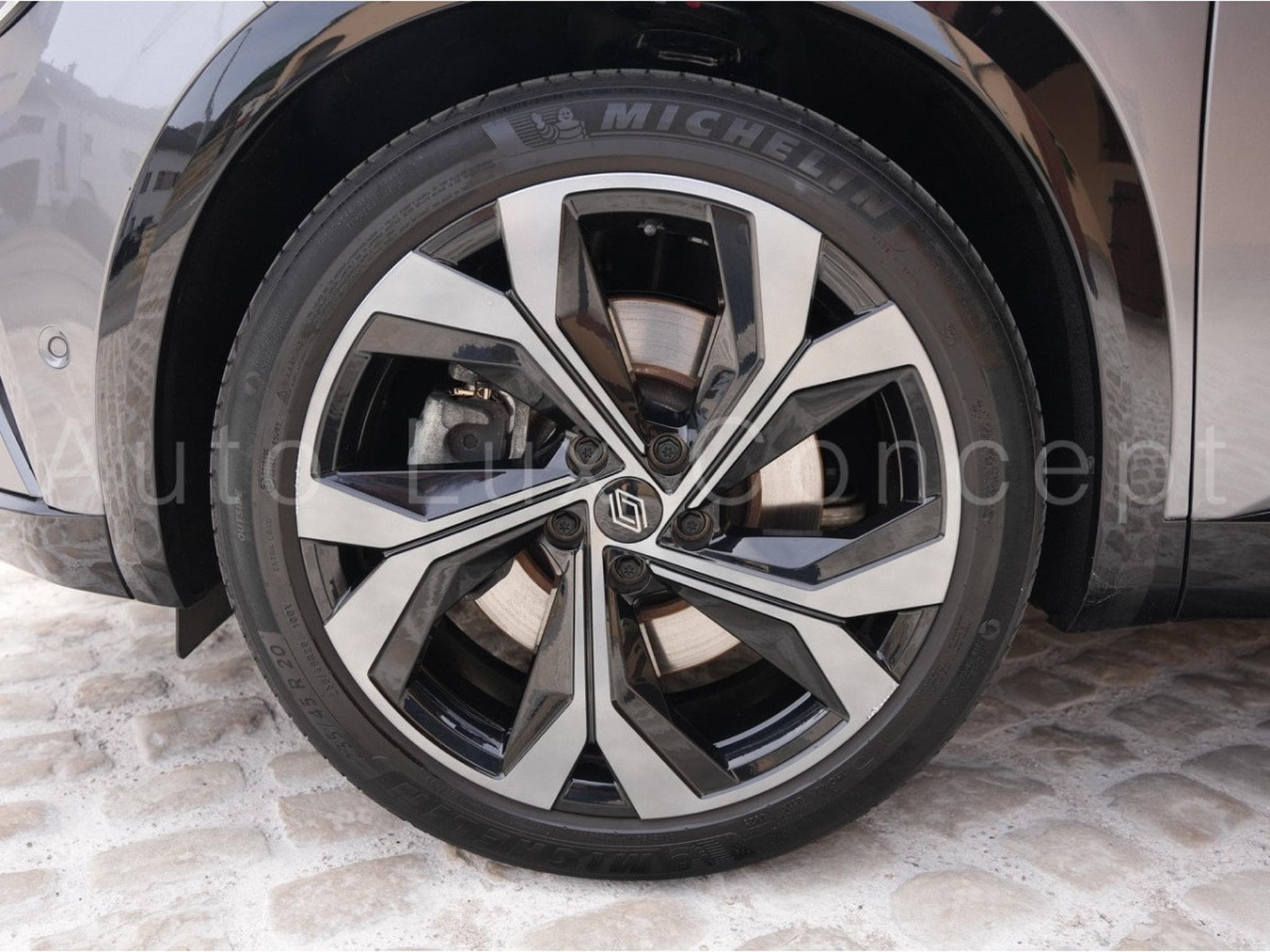 Renault Espace E-Tech Full Hybrid 200 Esprit Alpine 7 places (2025) - Photo 26