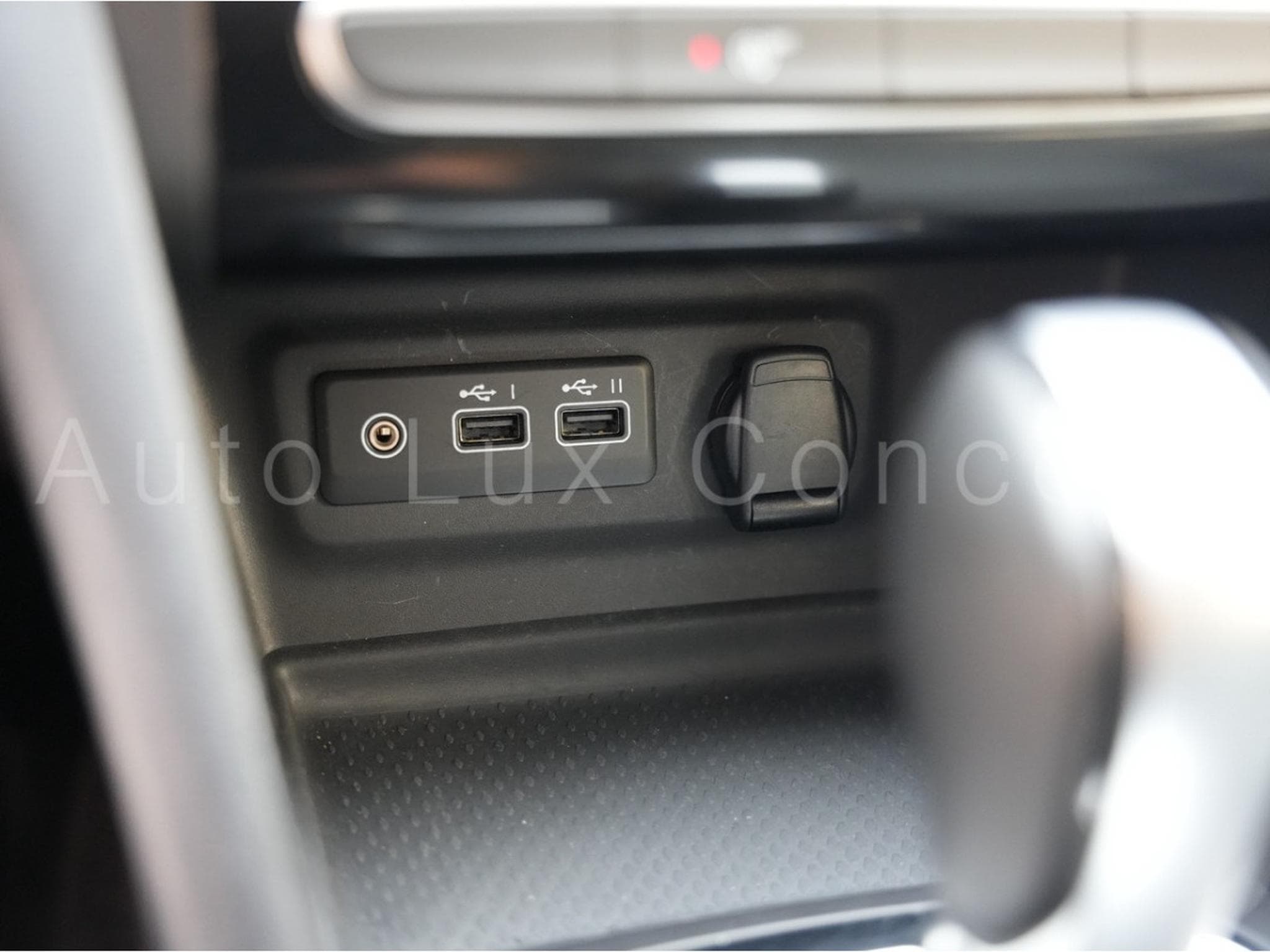Renault Megane 1.5 dCi 115 EDC7 Equilibre (2024) - Photo 21