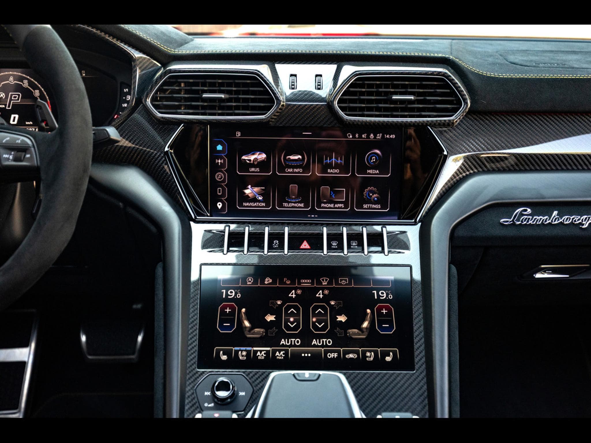 Lamborghini Urus PERFORMANTE 4.0 V8 666 CH – BLU GRIFO MATT – AD PERSONAM – A (2025) - Photo 24