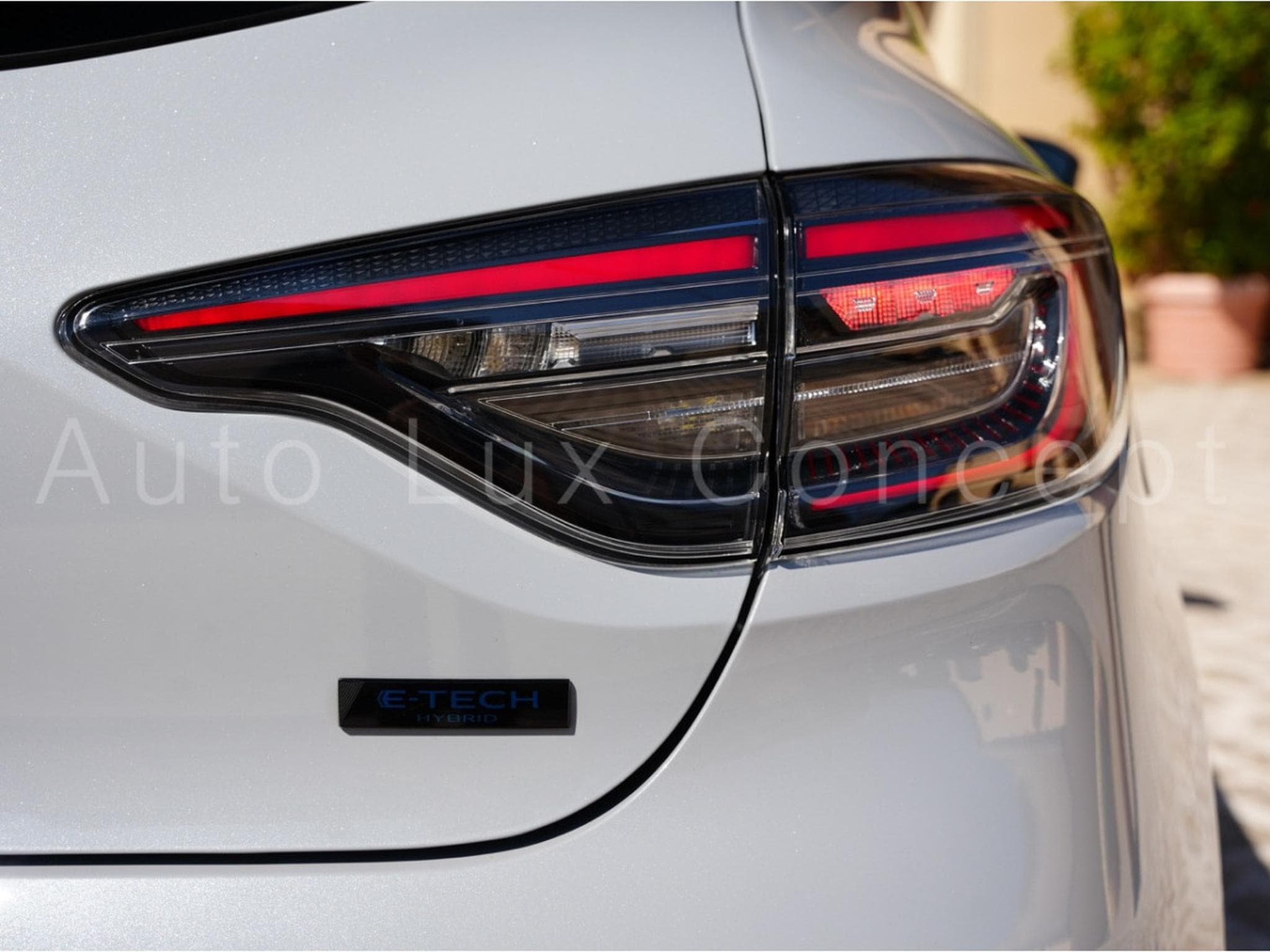 Renault Clio E-Tech Full Hybrid 145 Esprit Alpine (2024) - Photo 12